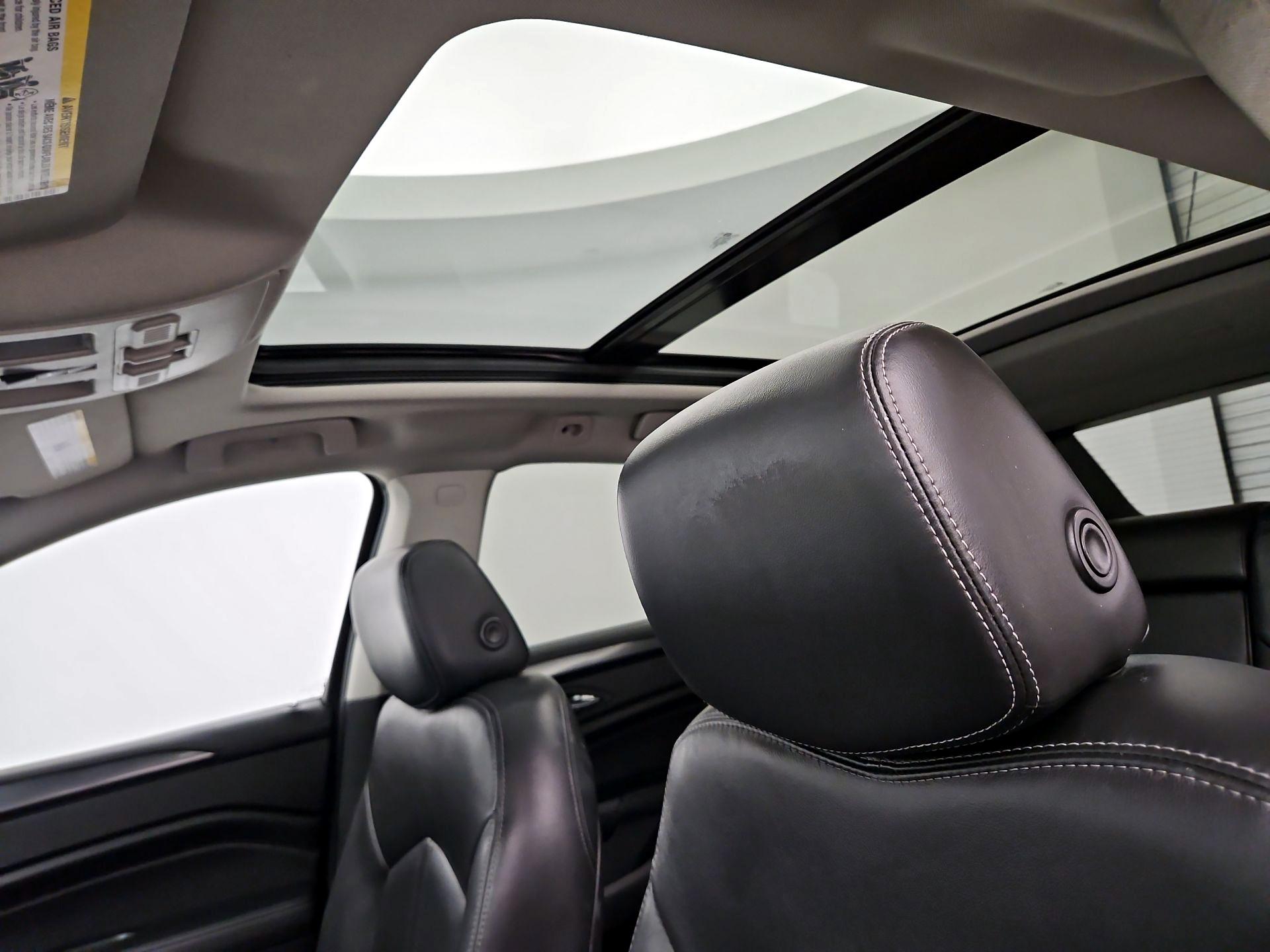 Thumbnail: 2016 Cadillac SRX - 20