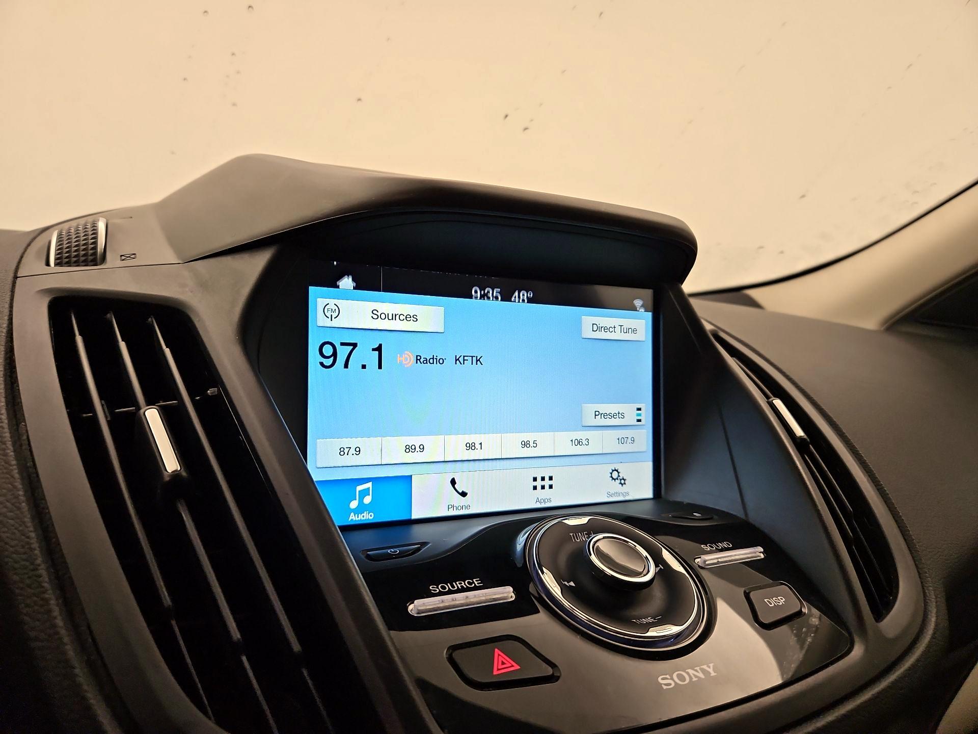 Thumbnail: 2017 Ford Escape - 15