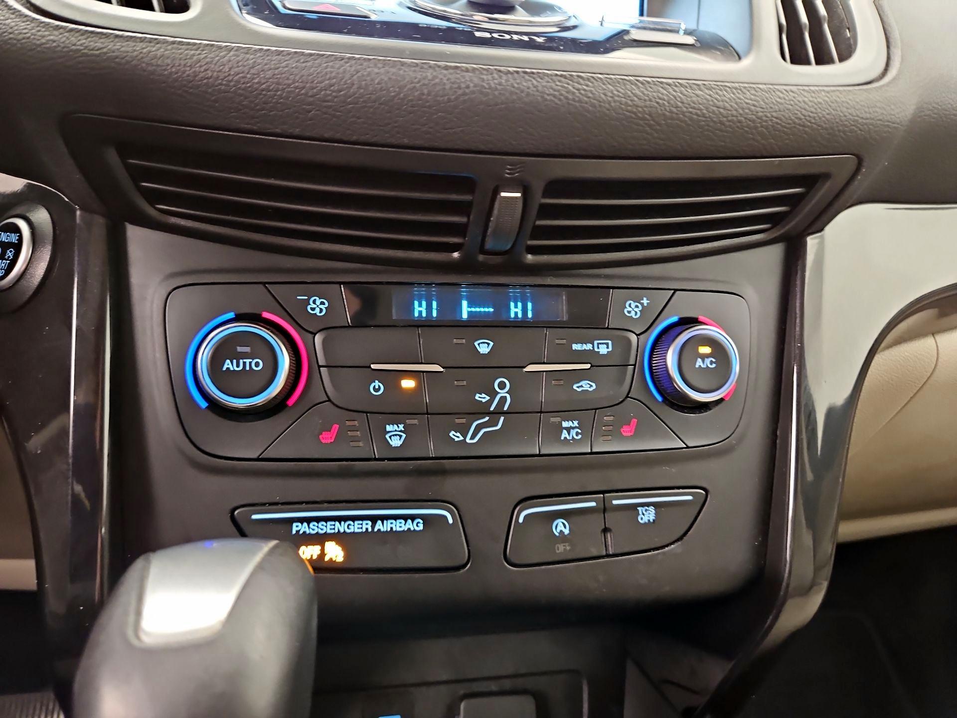 Thumbnail: 2017 Ford Escape - 16