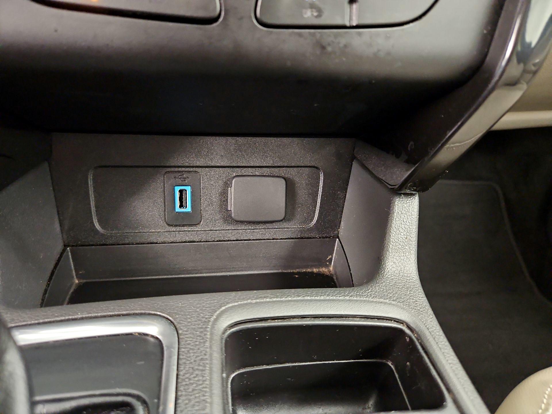 Thumbnail: 2017 Ford Escape - 18