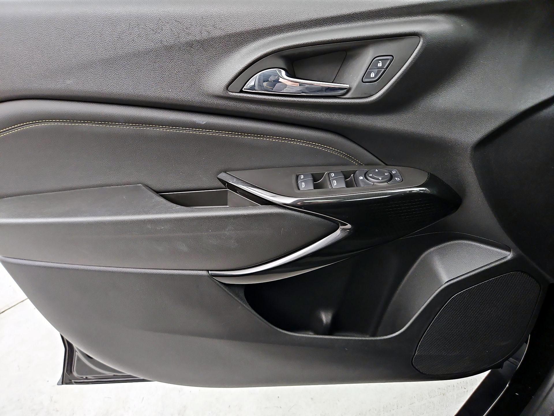 Thumbnail: 2024 Chevrolet Trax - 12