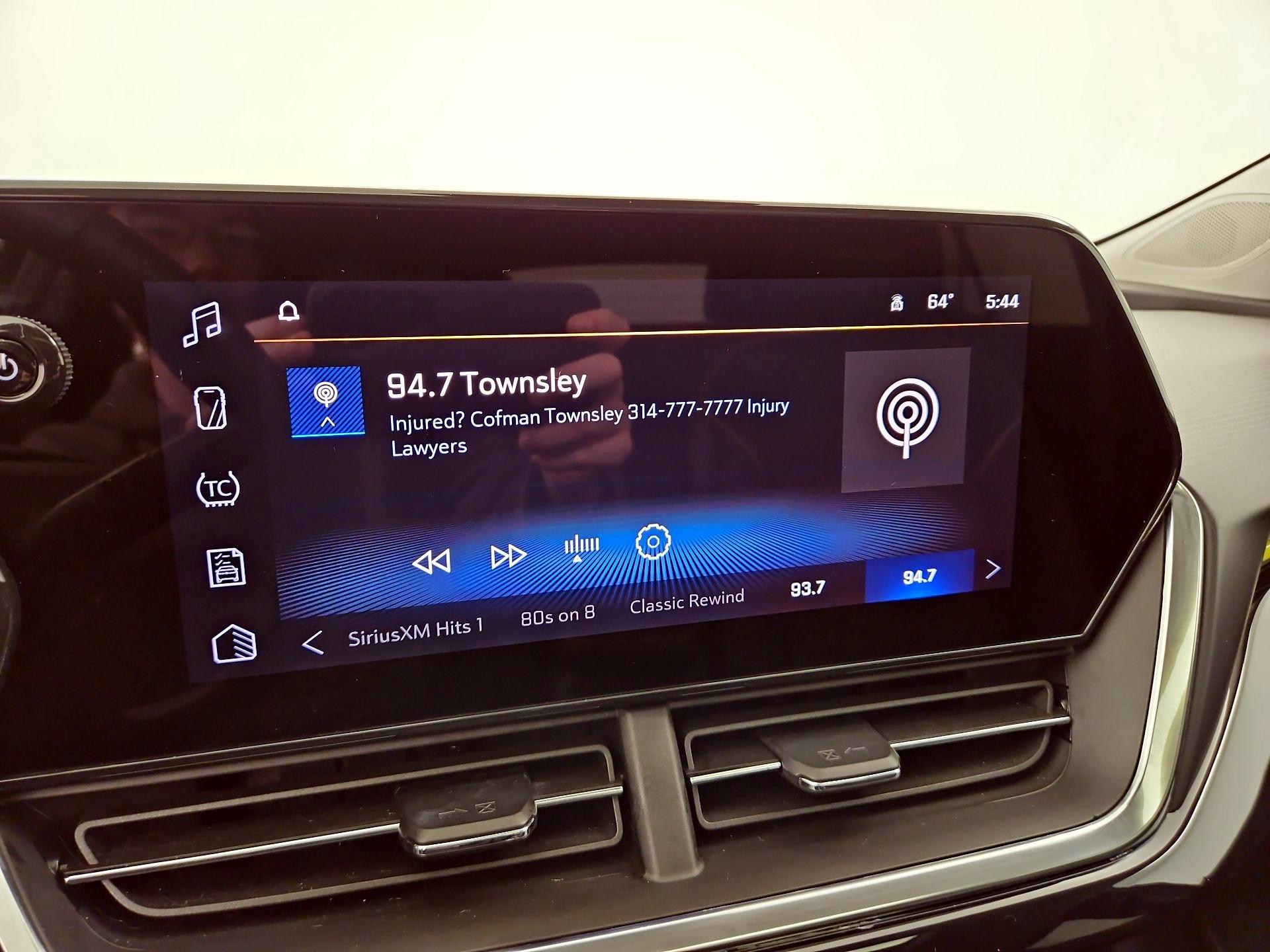 Thumbnail: 2024 Chevrolet Trax - 15