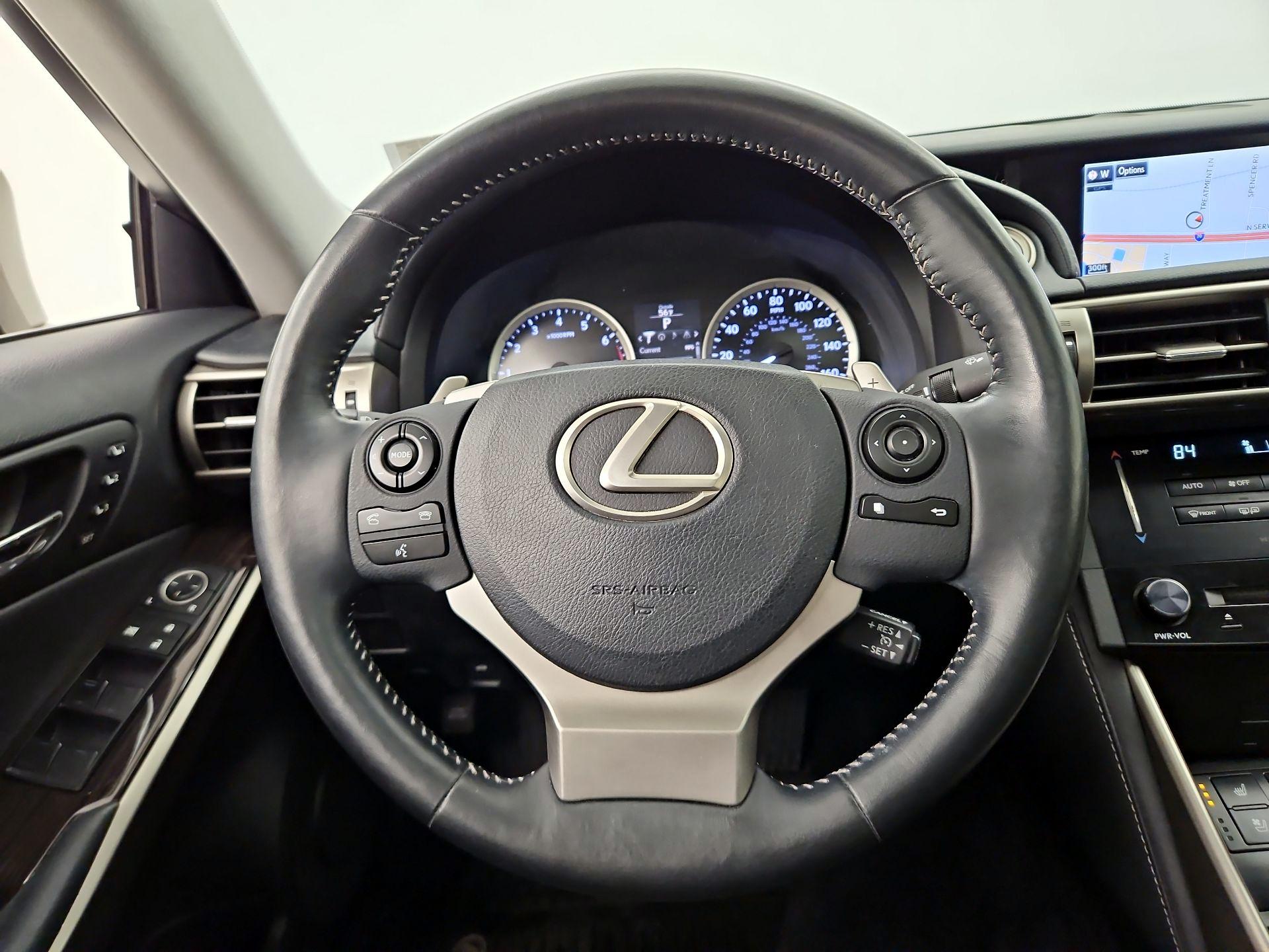 Thumbnail: 2014 Lexus IS - 10