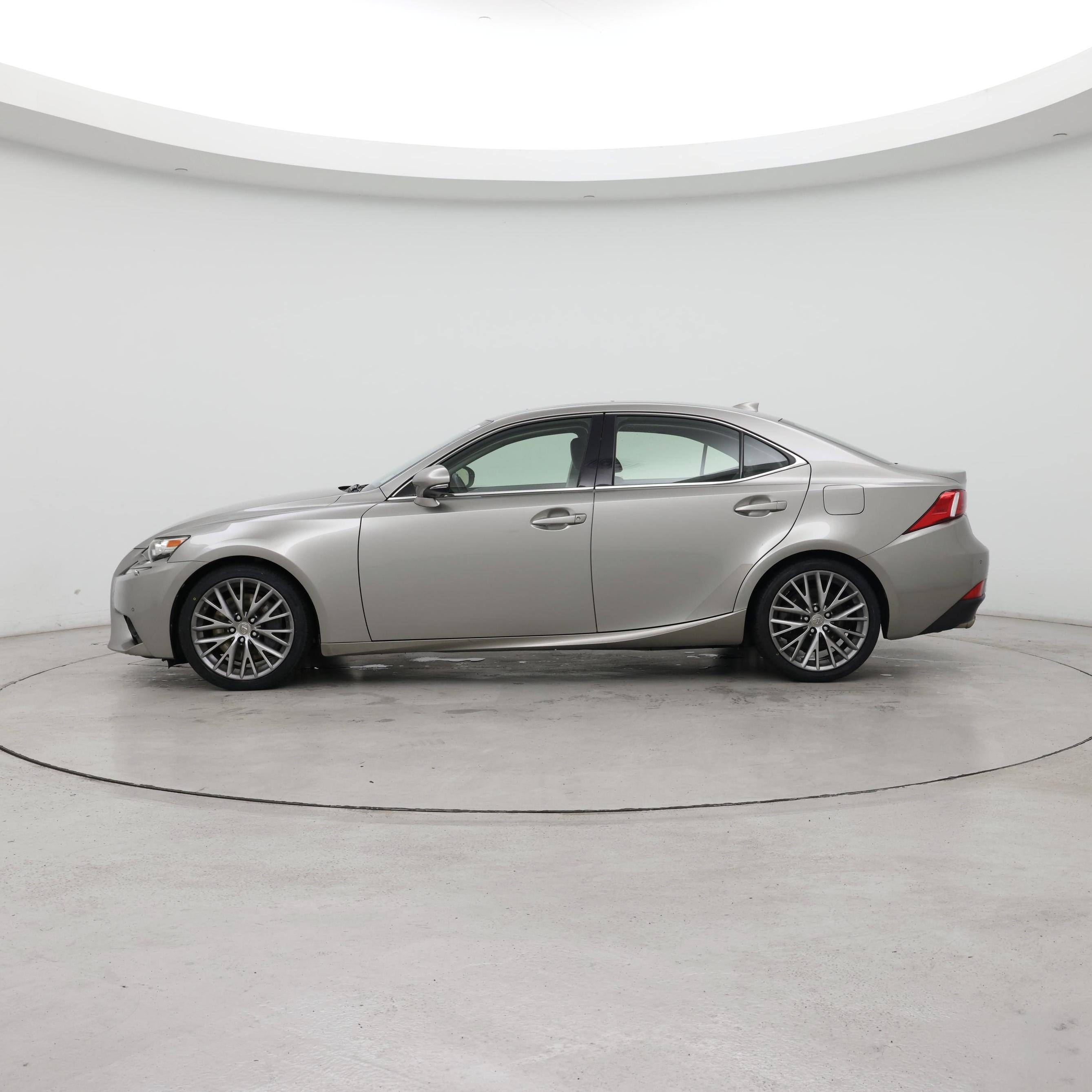Thumbnail: 2014 Lexus IS - 3