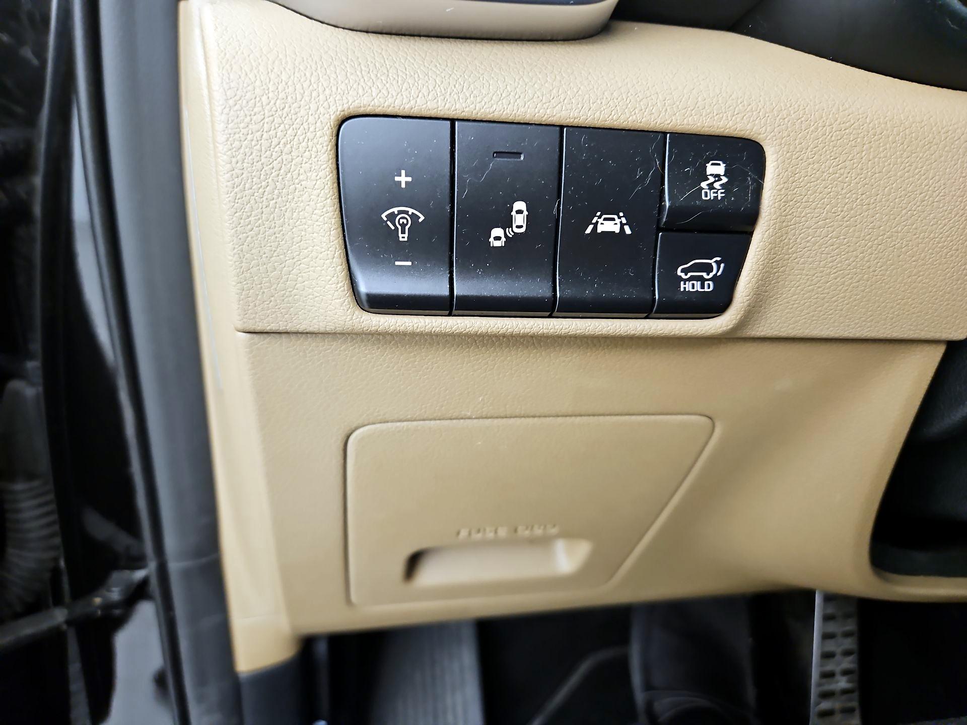 Thumbnail: 2019 Kia Sportage - 13