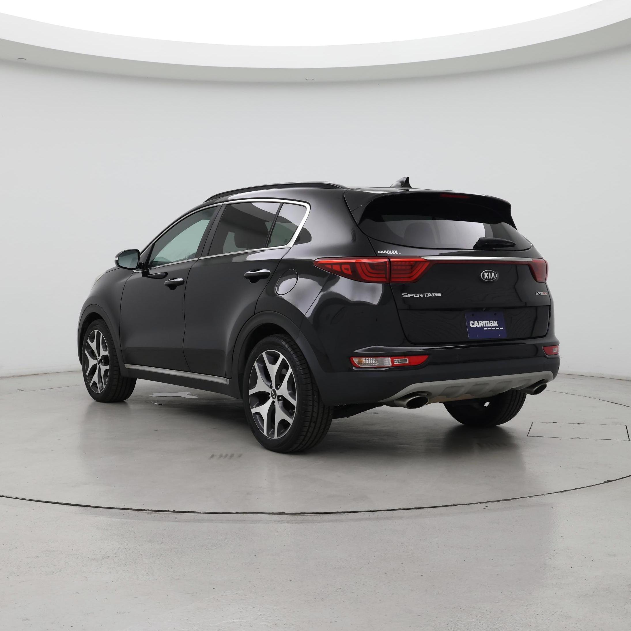 Thumbnail: 2019 Kia Sportage - 2