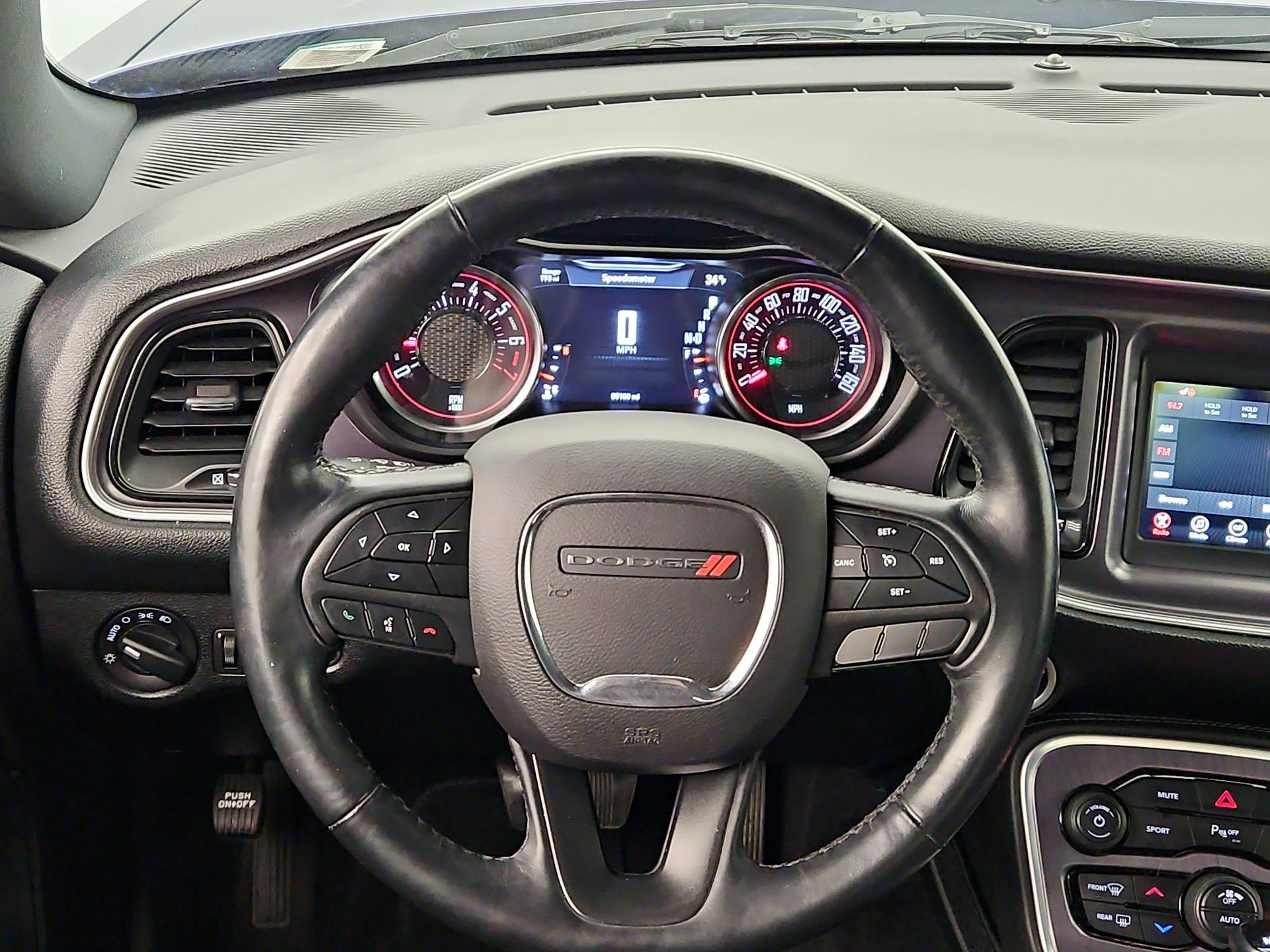 Thumbnail: 2018 Dodge Challenger - 10