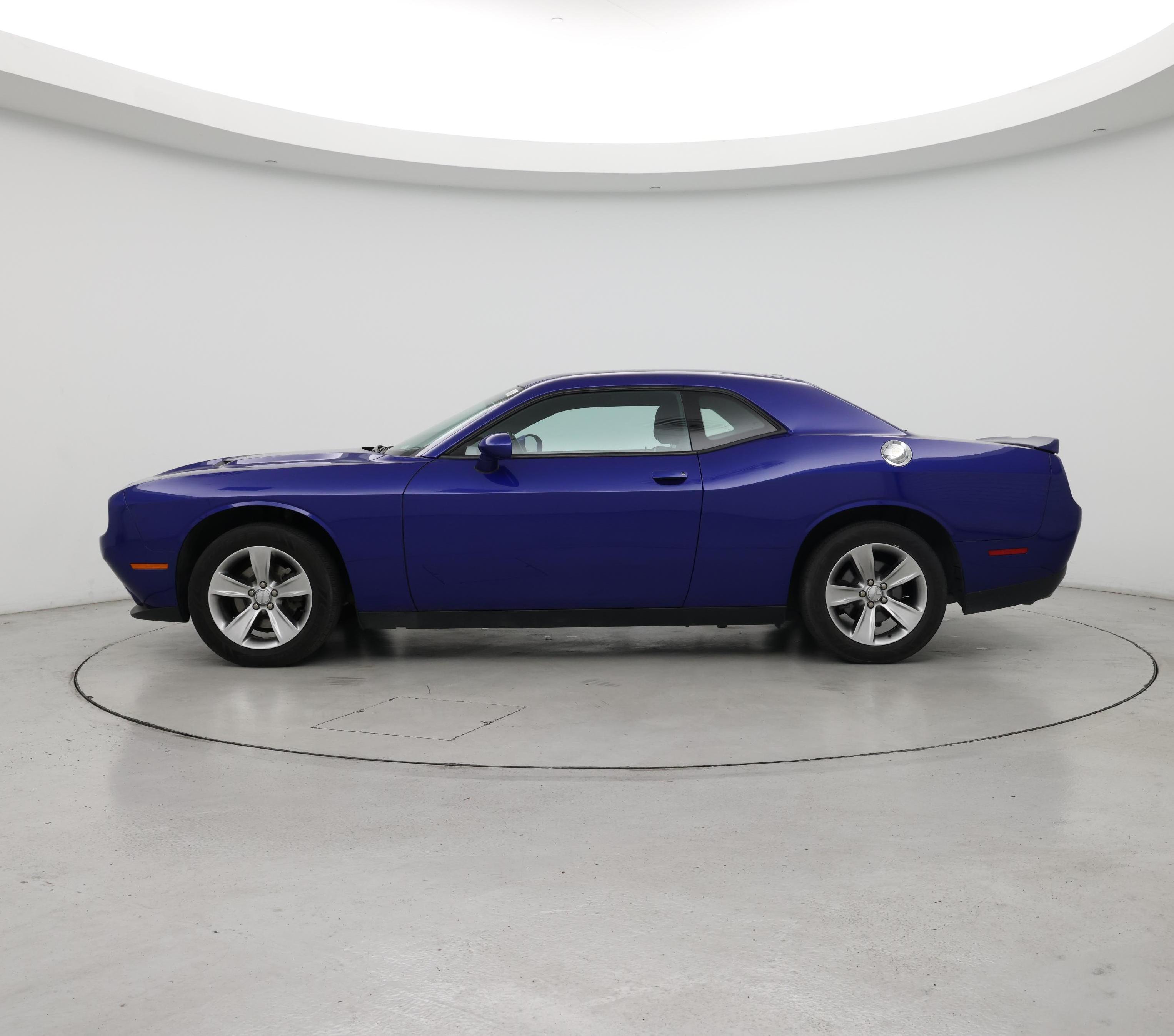 Thumbnail: 2018 Dodge Challenger - 3