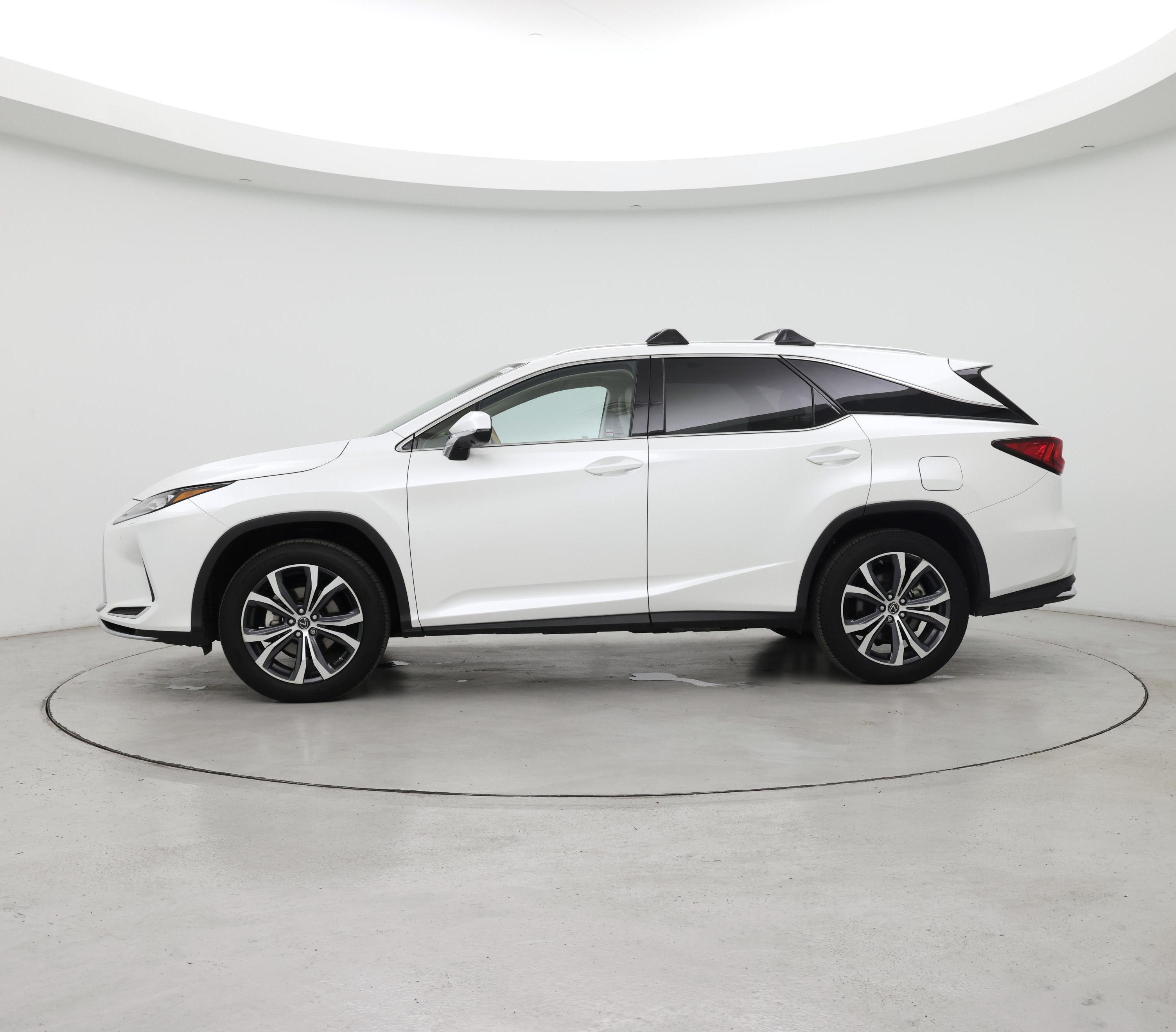 Thumbnail: 2022 Lexus RX - 3