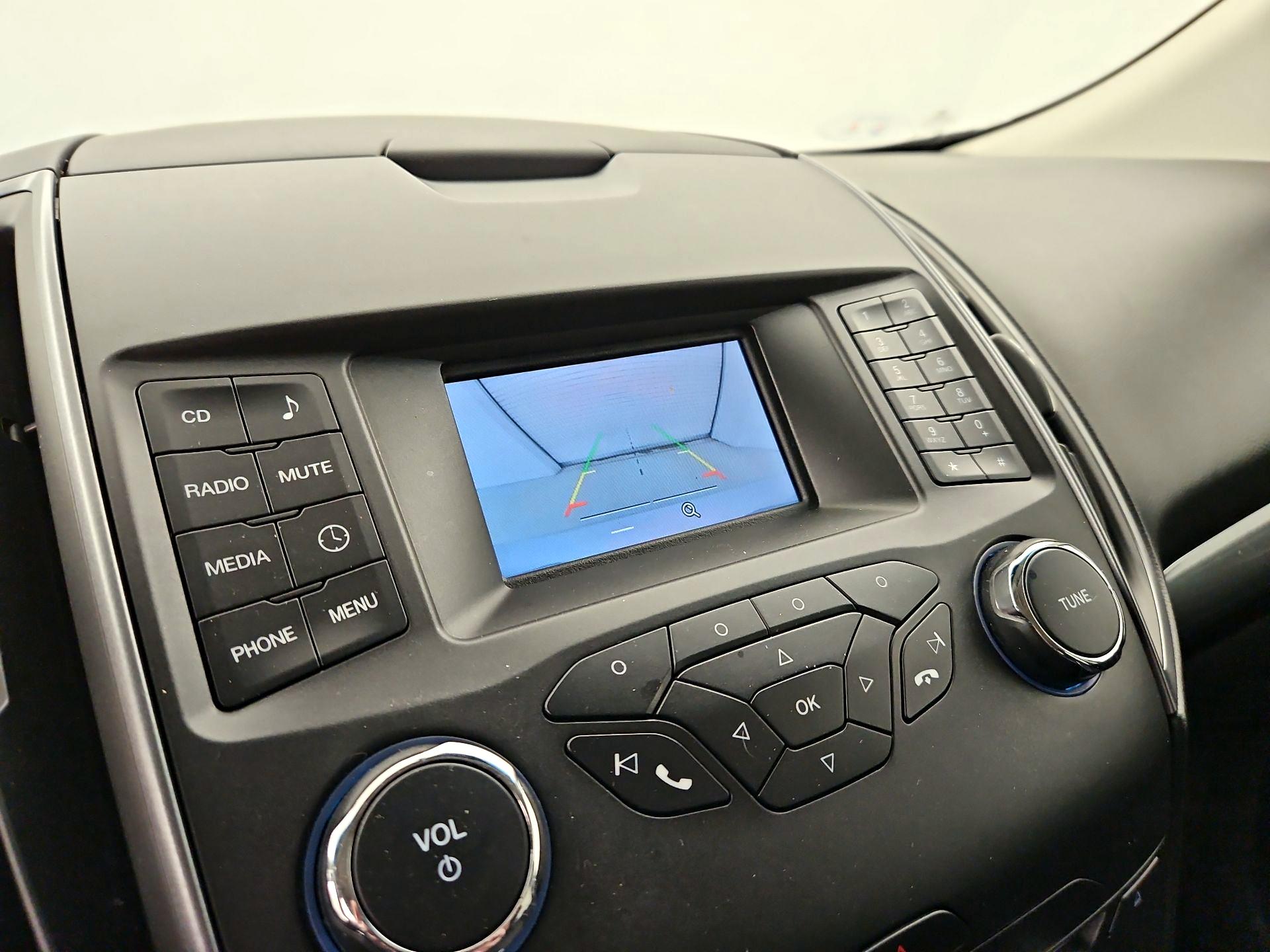 Thumbnail: 2015 Ford Edge - 14