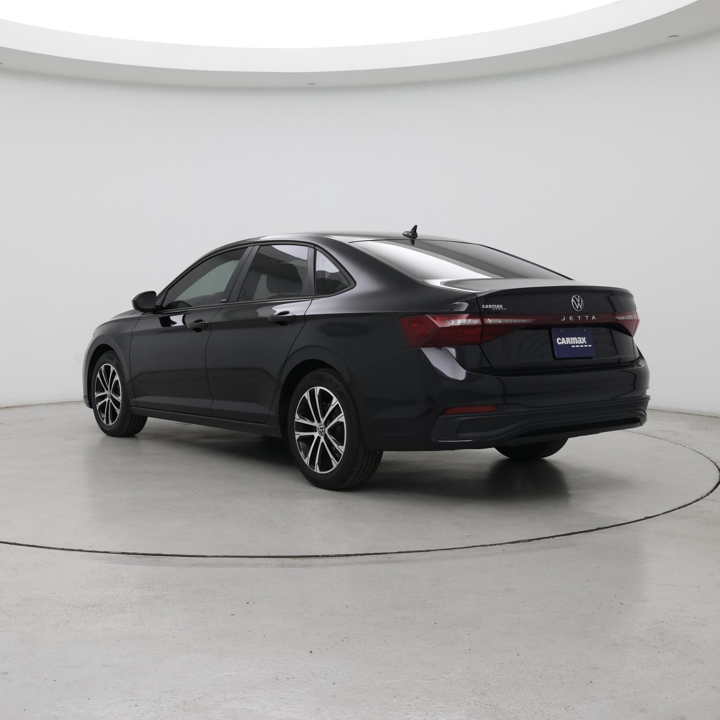 Thumbnail: 2025 Volkswagen Jetta - 2