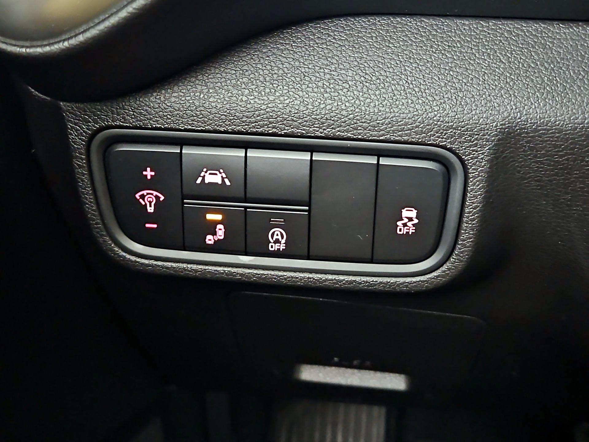 Thumbnail: 2021 Kia Soul - 13