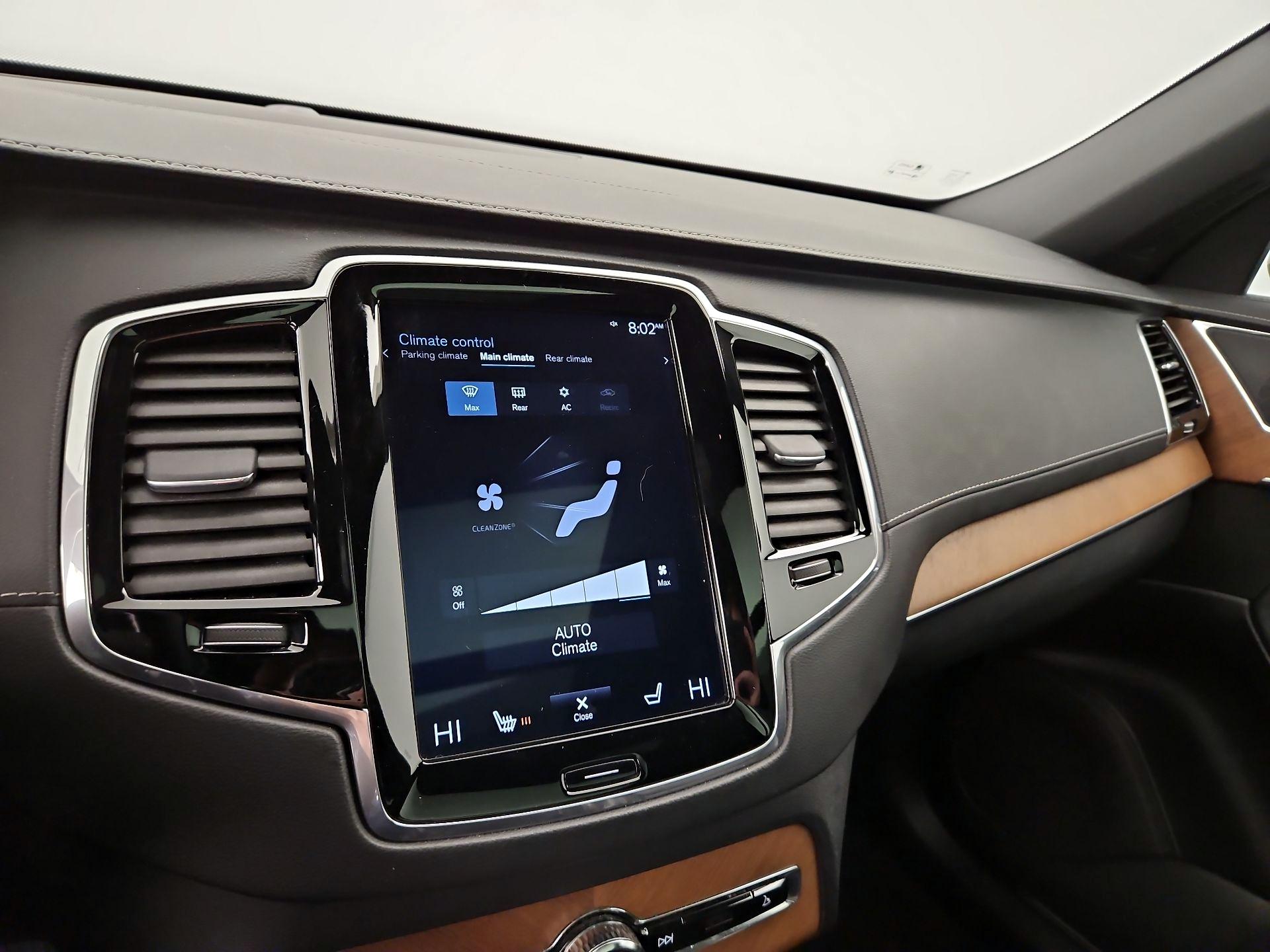 Thumbnail: 2018 Volvo XC90 - 17