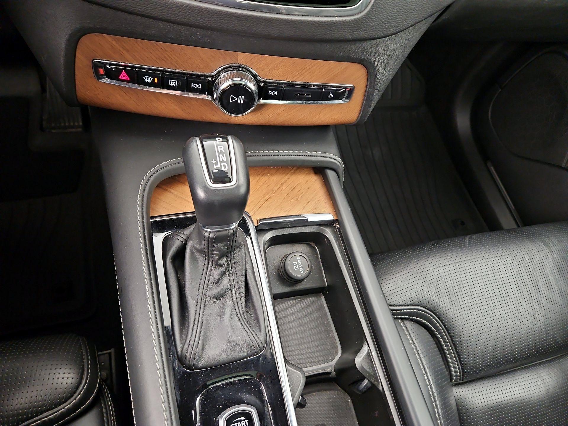 Thumbnail: 2018 Volvo XC90 - 18