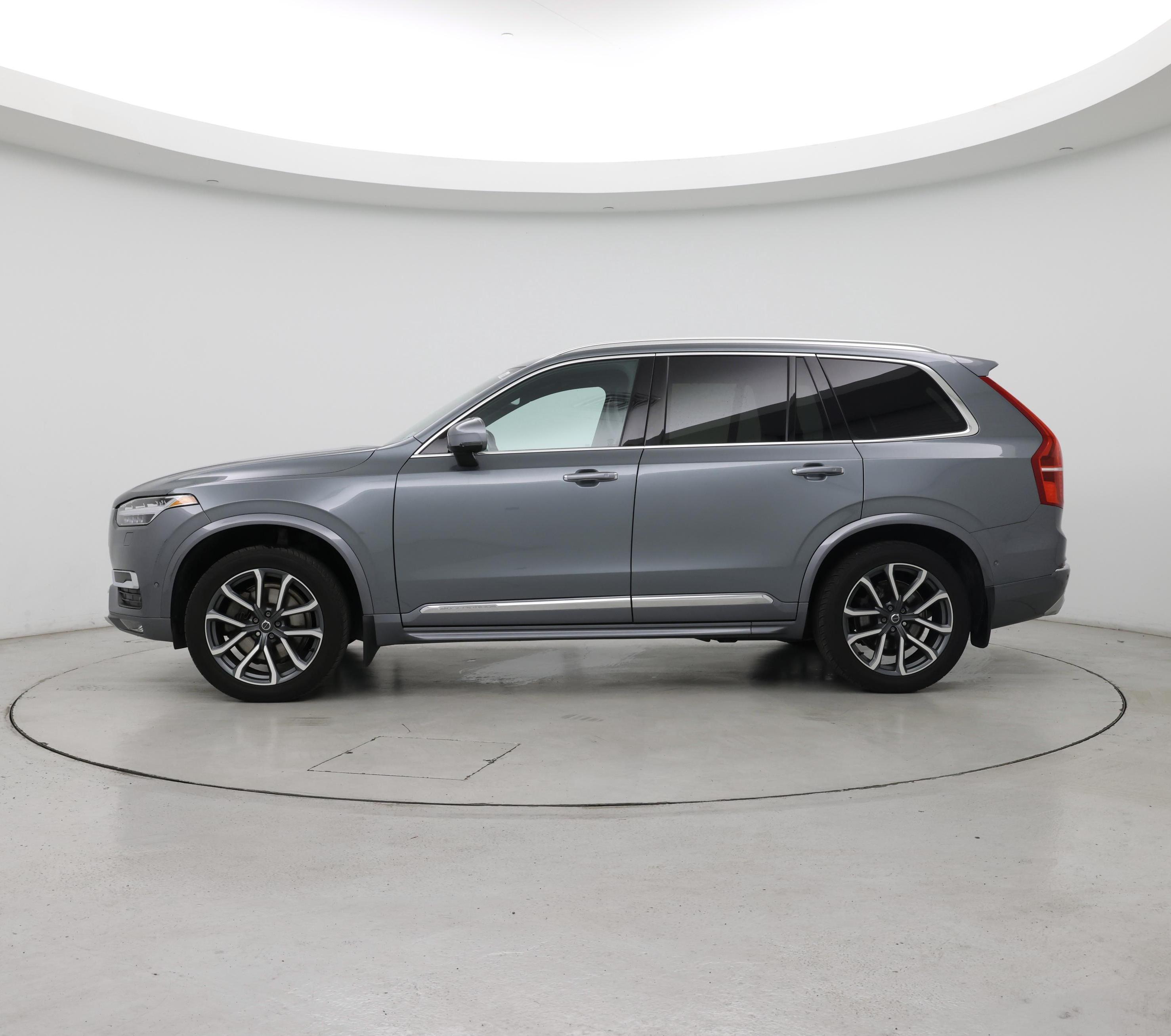 Thumbnail: 2018 Volvo XC90 - 3