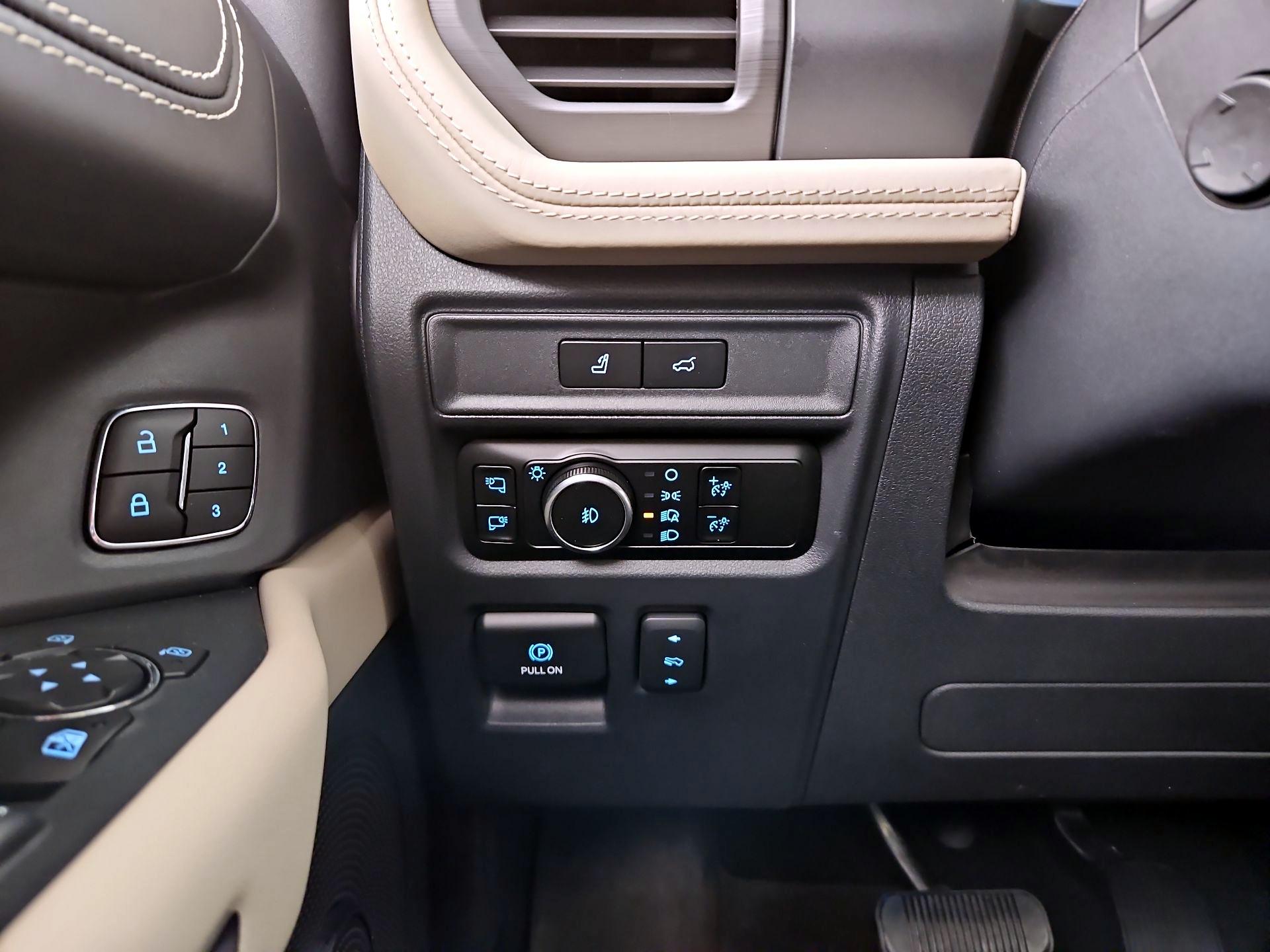 Thumbnail: 2024 Ford Expedition - 13