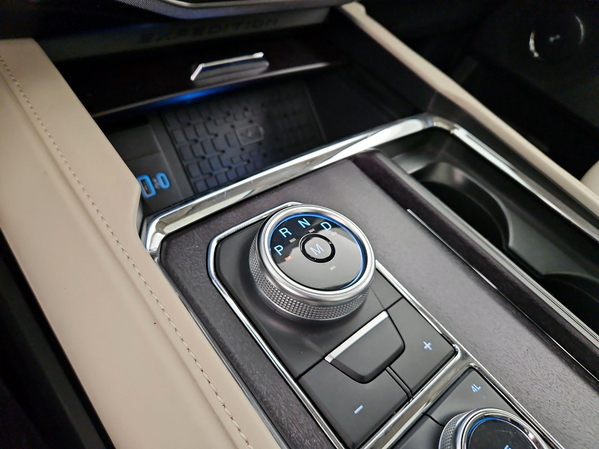 Thumbnail: 2024 Ford Expedition - 18