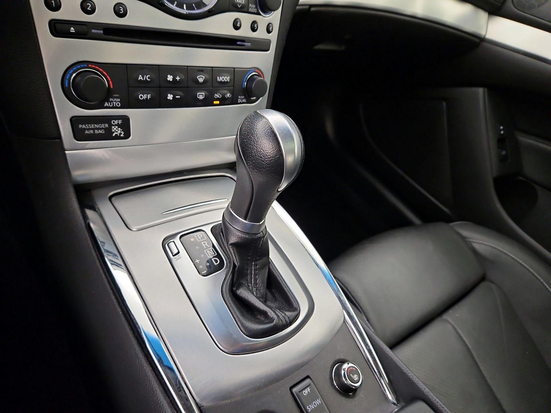 Thumbnail: 2014 INFINITI Q60 - 18