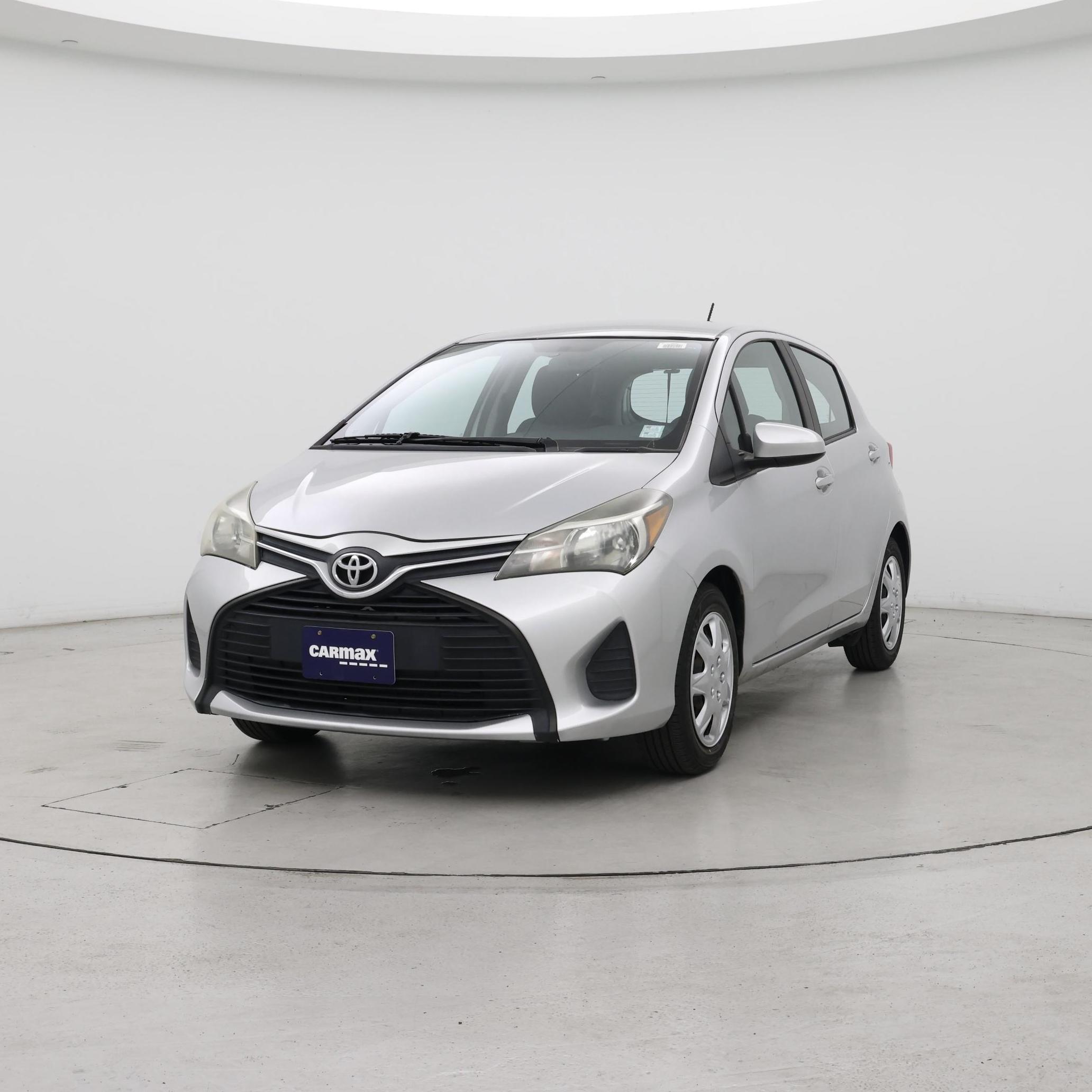 Thumbnail: 2015 Toyota Yaris - 4