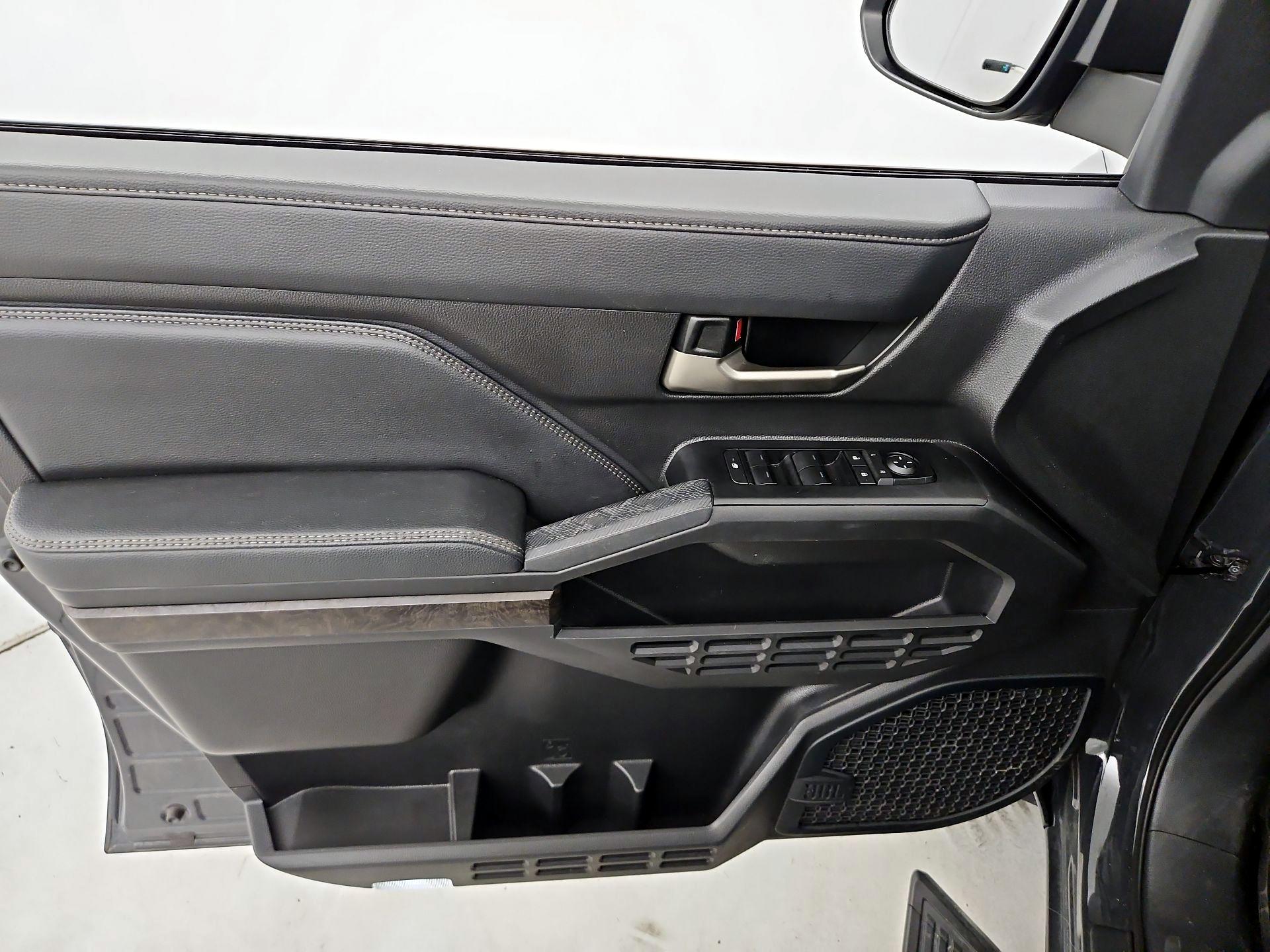 Thumbnail: 2024 Toyota Tacoma - 12