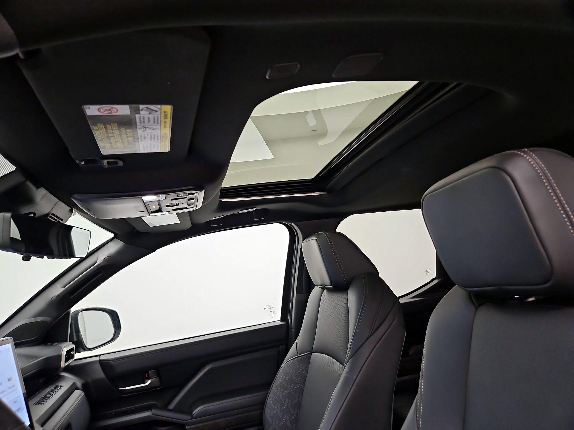 Thumbnail: 2024 Toyota Tacoma - 20