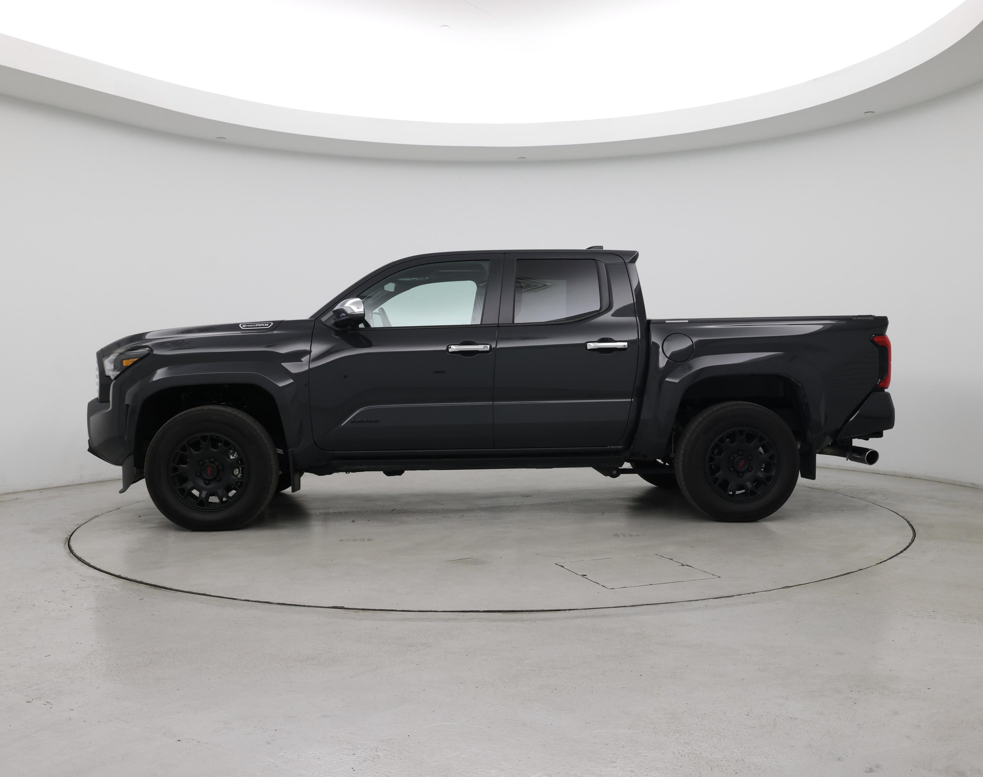 Thumbnail: 2024 Toyota Tacoma - 3