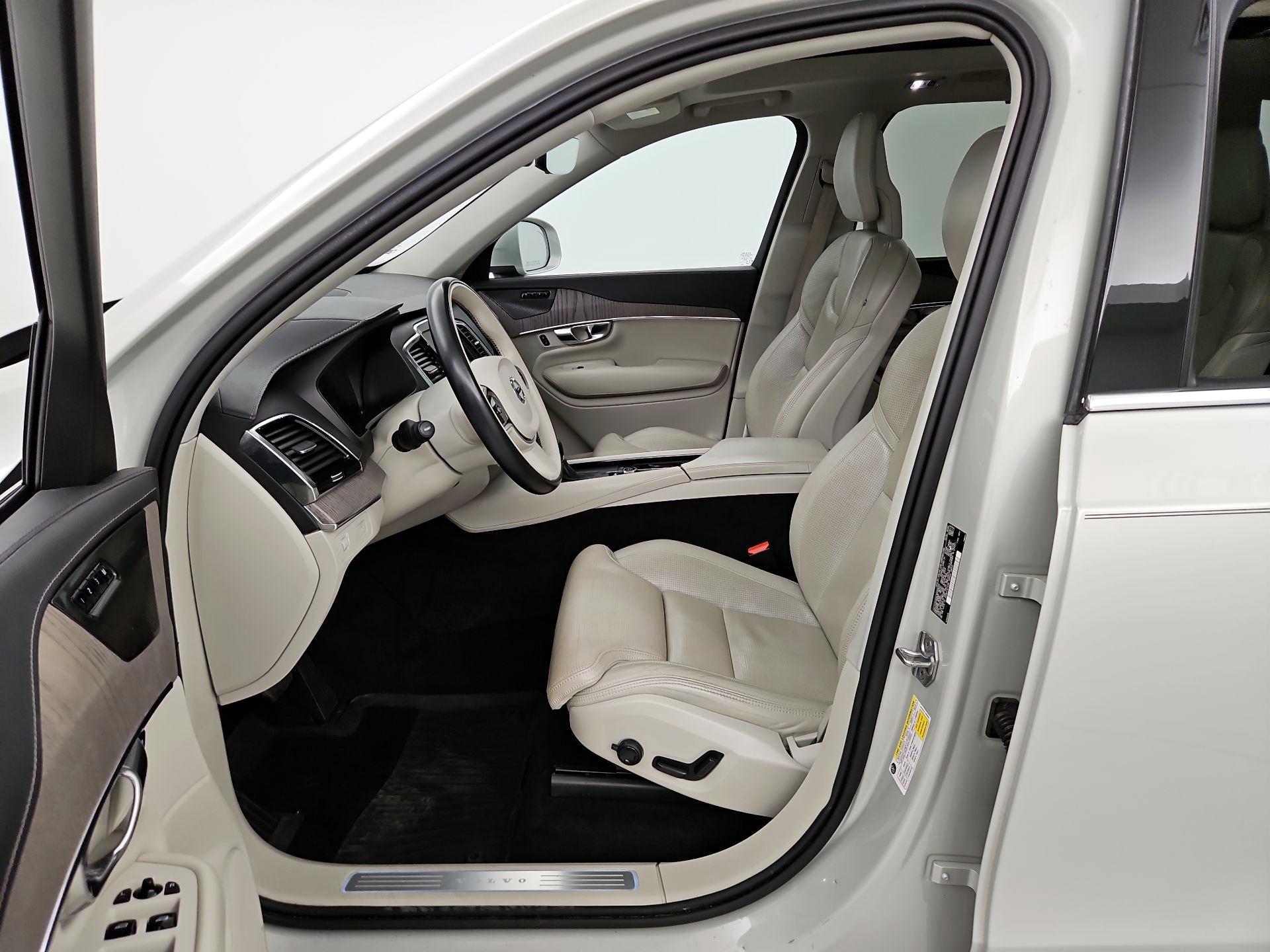 Thumbnail: 2021 Volvo XC90 - 11