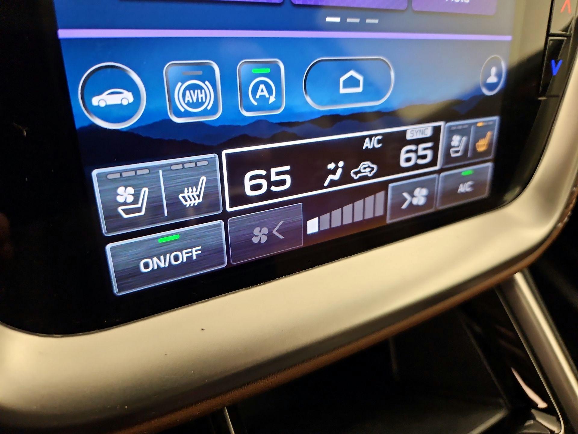 Thumbnail: 2022 Subaru Outback - 16