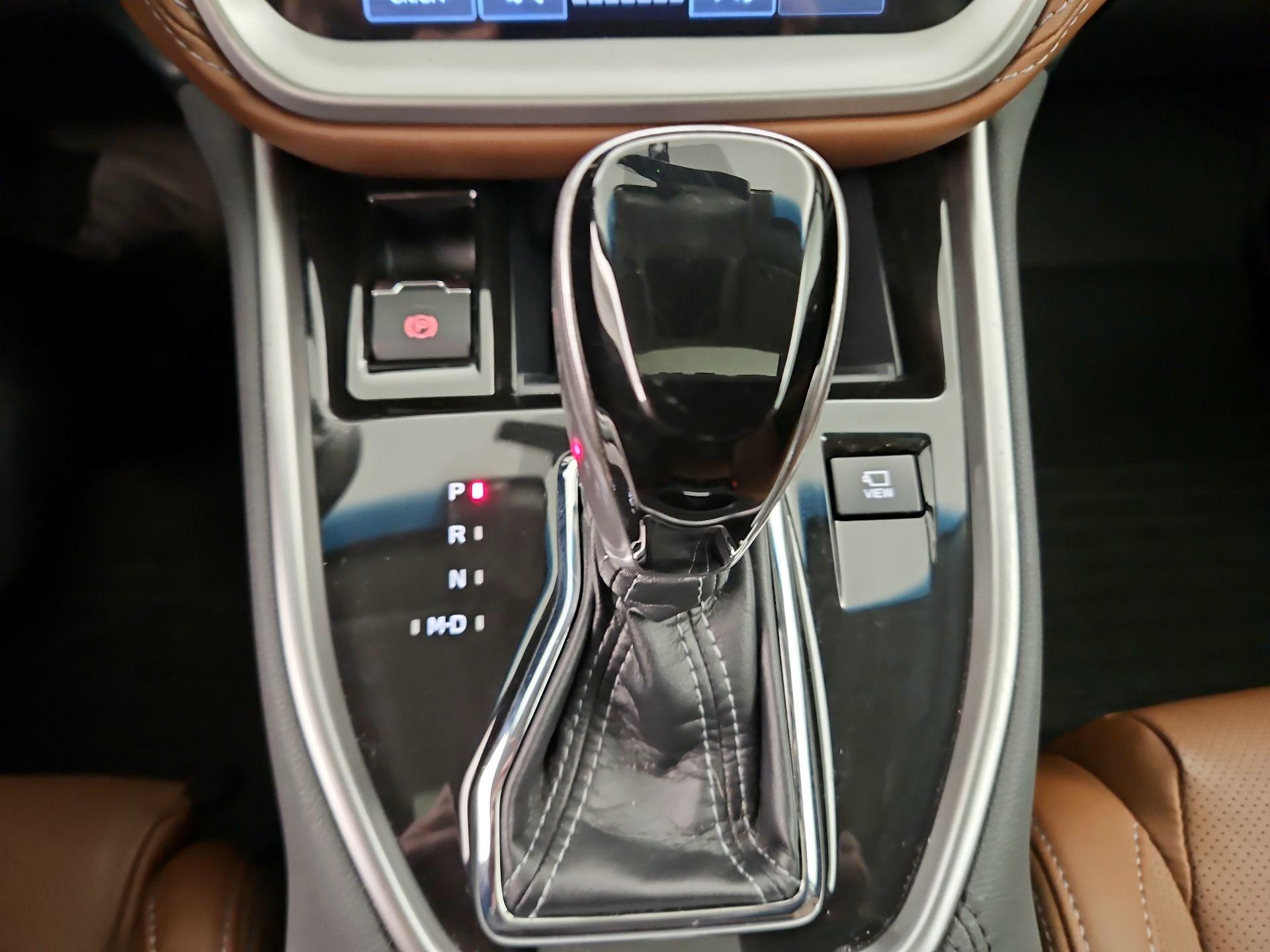 Thumbnail: 2022 Subaru Outback - 17