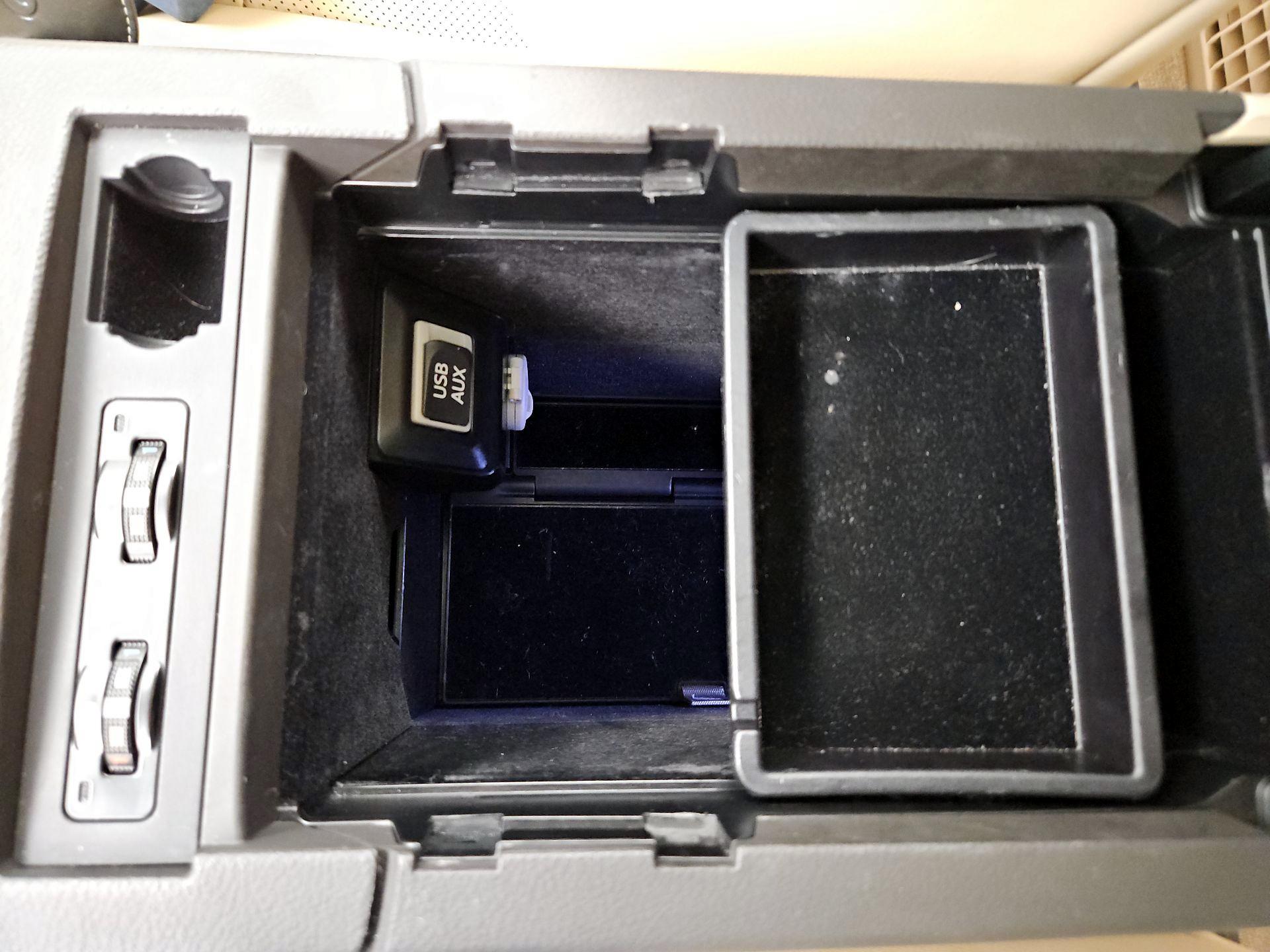 Thumbnail: 2015 Lexus RX - 19