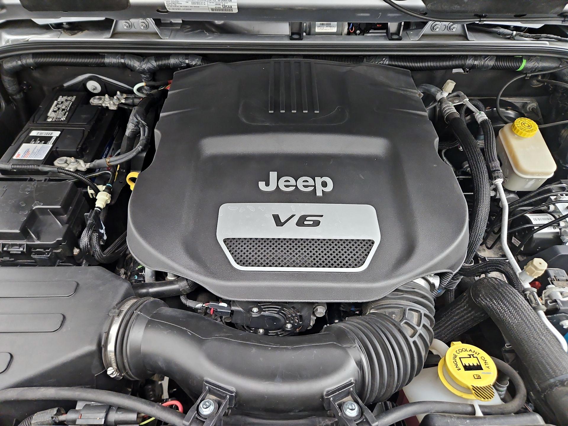 Thumbnail: 2016 Jeep Wrangler - 19