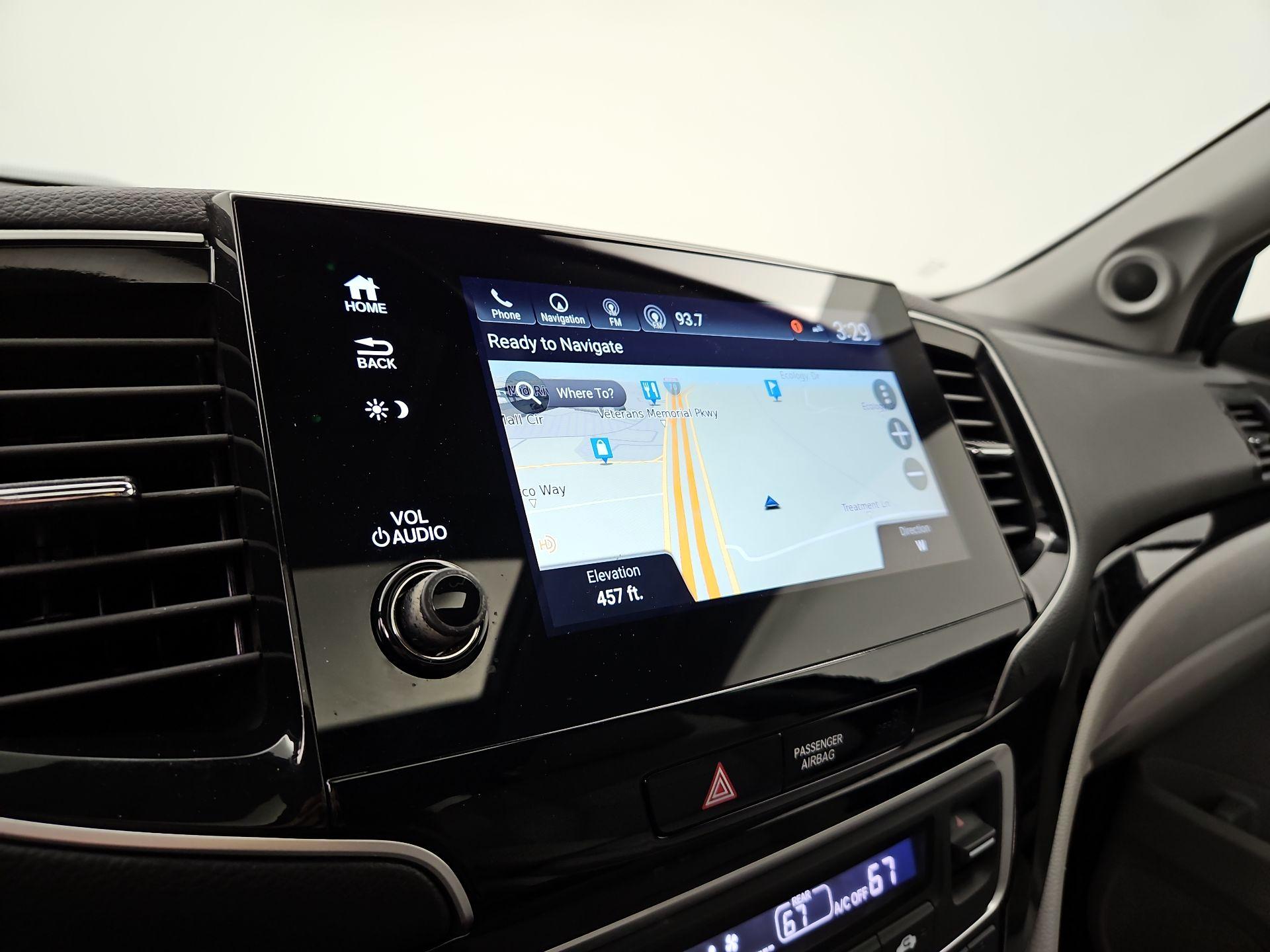 Thumbnail: 2019 Honda Pilot - 14