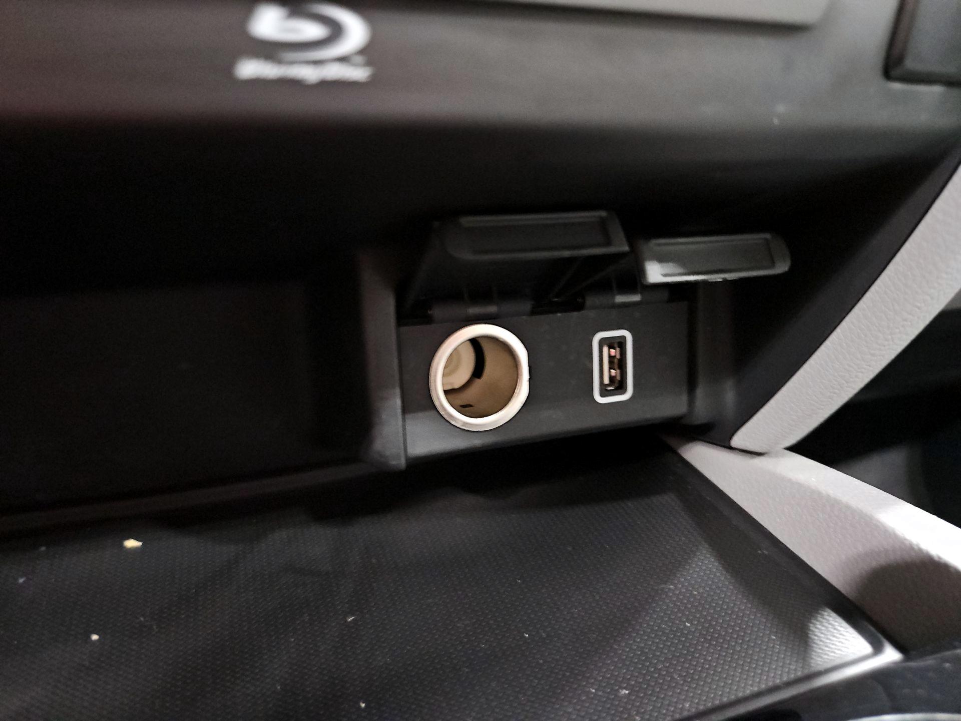 Thumbnail: 2019 Honda Pilot - 19