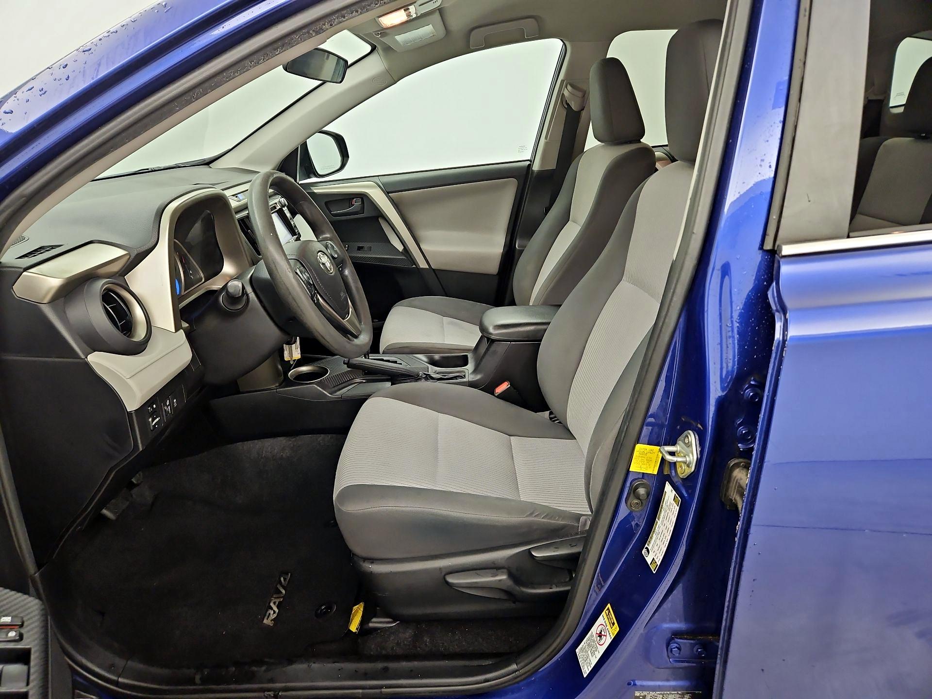 Thumbnail: 2014 Toyota RAV4 - 9