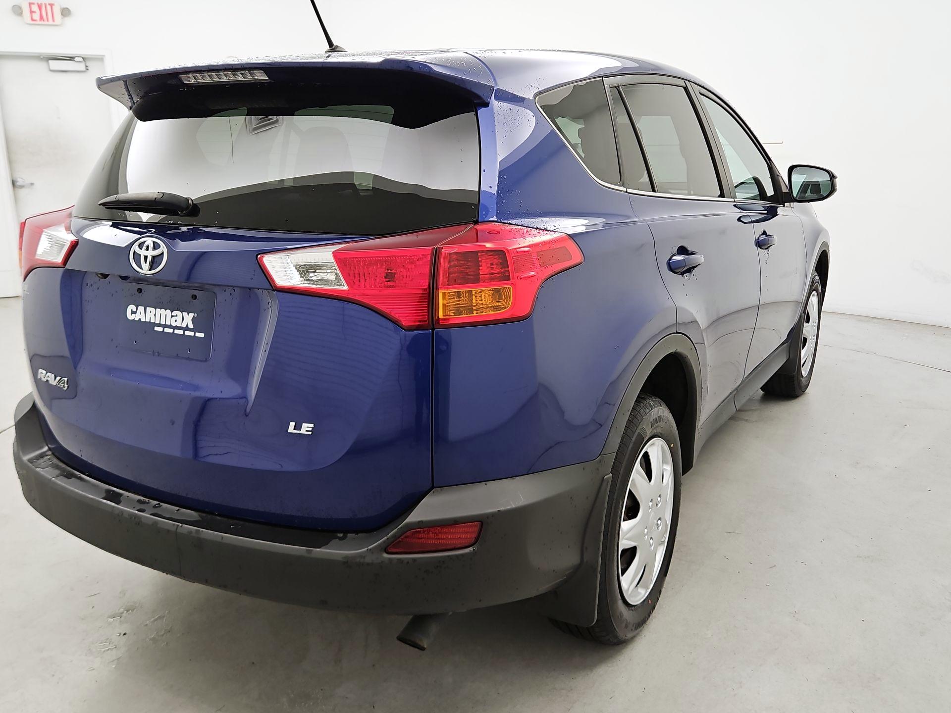 Thumbnail: 2014 Toyota RAV4 - 5