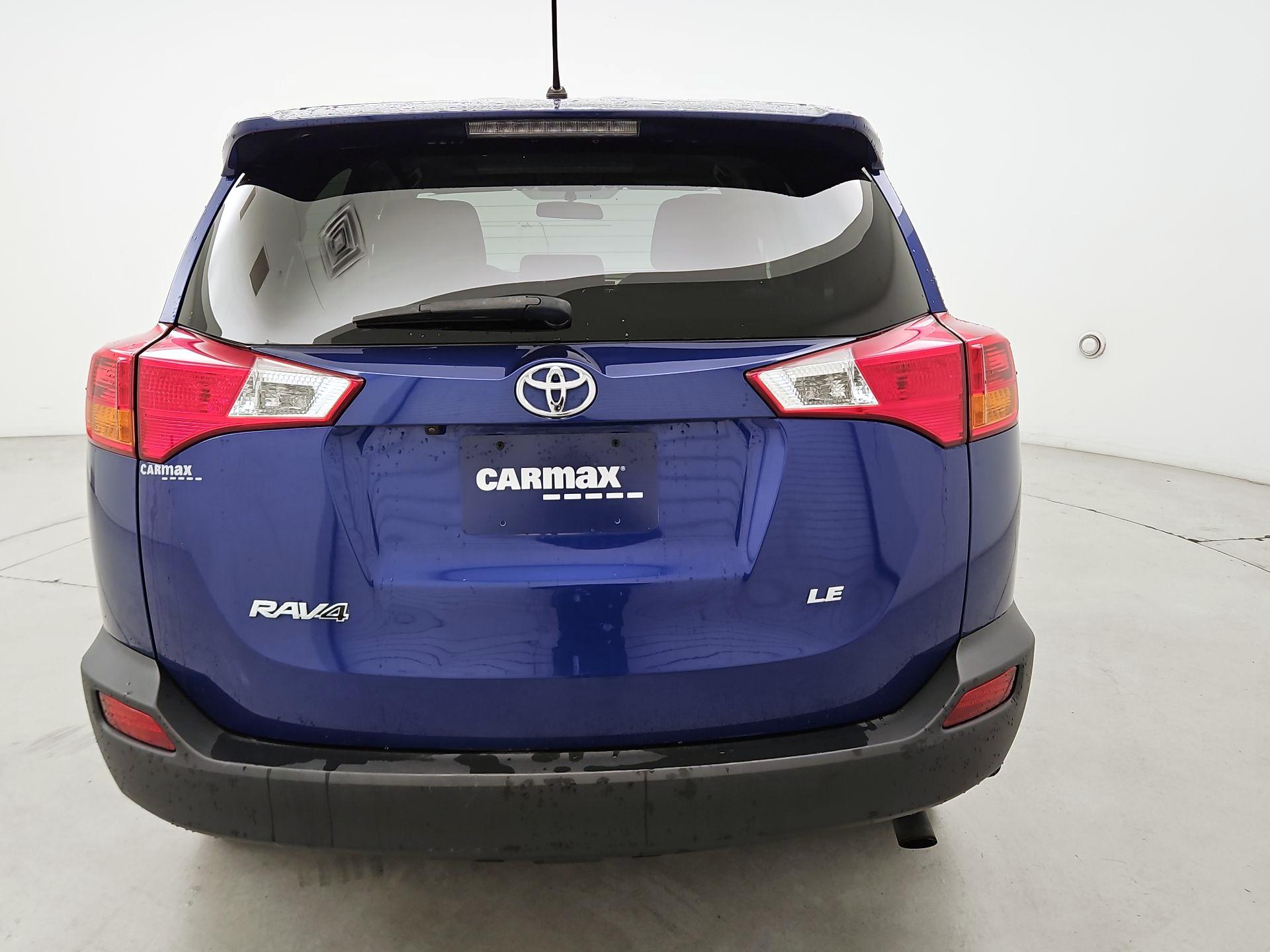 Thumbnail: 2014 Toyota RAV4 - 6