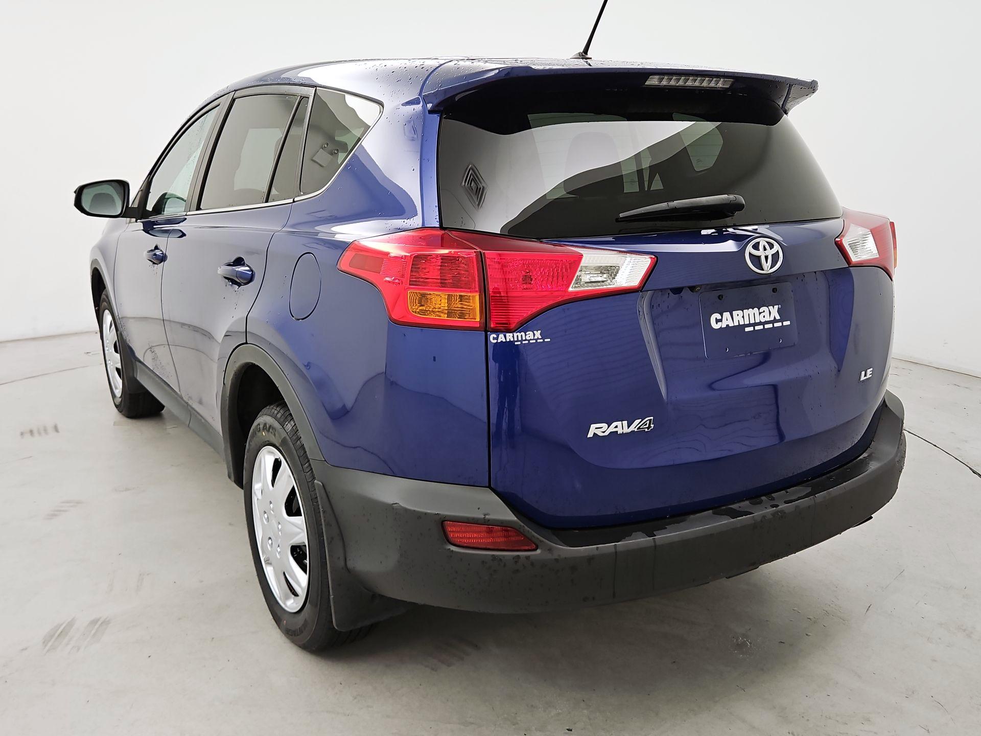 Thumbnail: 2014 Toyota RAV4 - 7