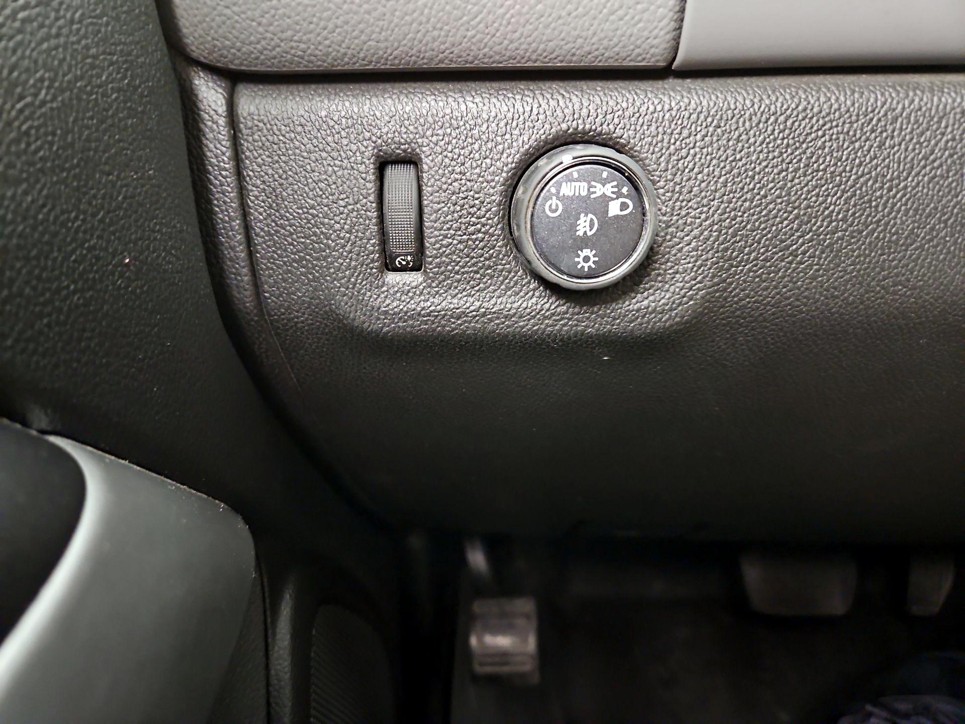 Thumbnail: 2018 Chevrolet Colorado - 13