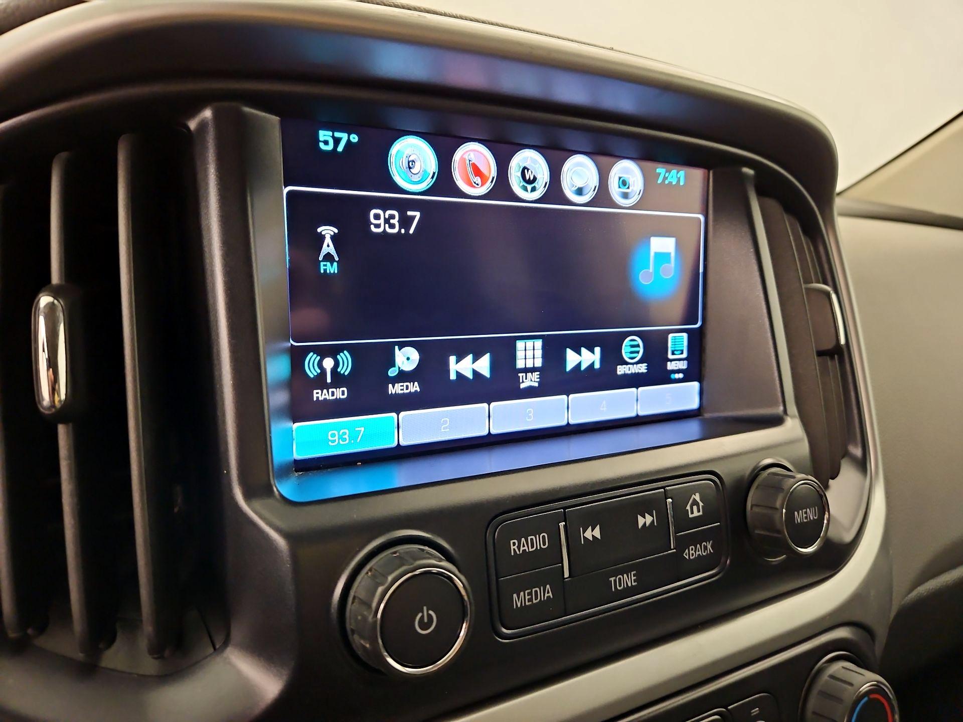 Thumbnail: 2018 Chevrolet Colorado - 15