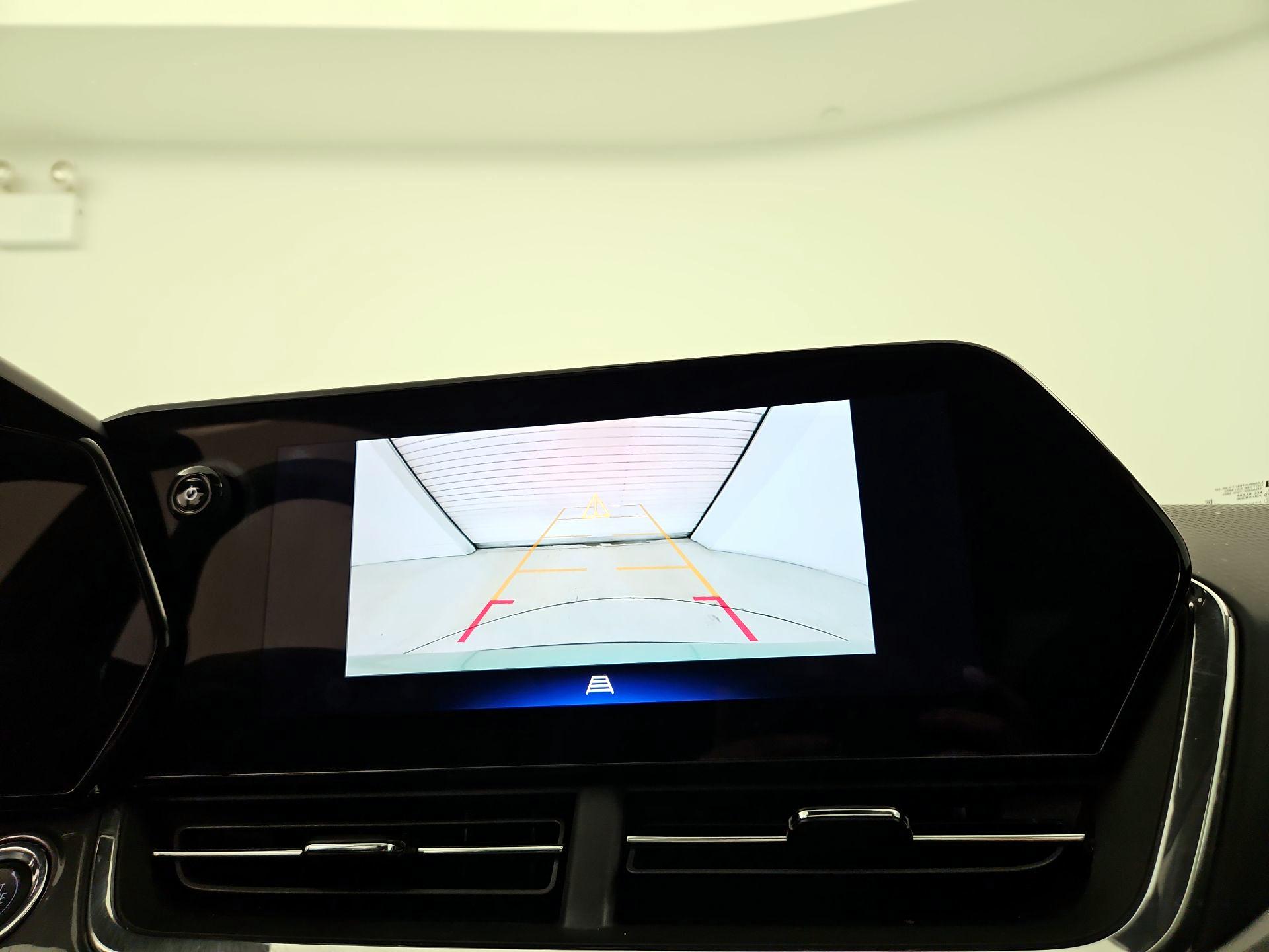 Thumbnail: 2025 Chevrolet Trax - 14