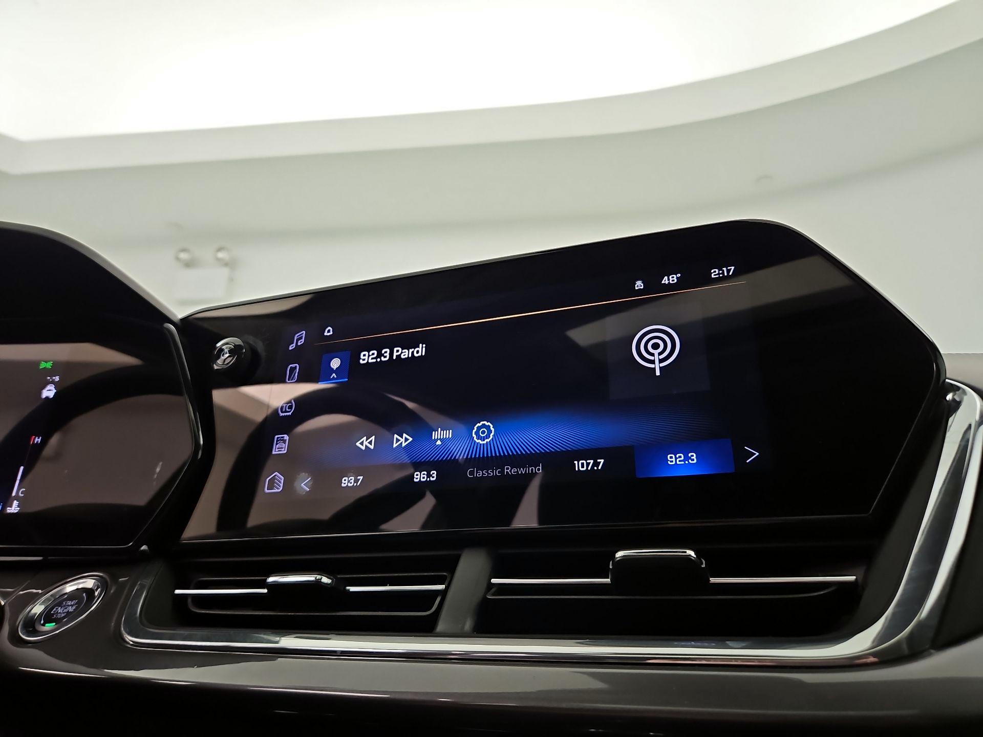 Thumbnail: 2025 Chevrolet Trax - 15