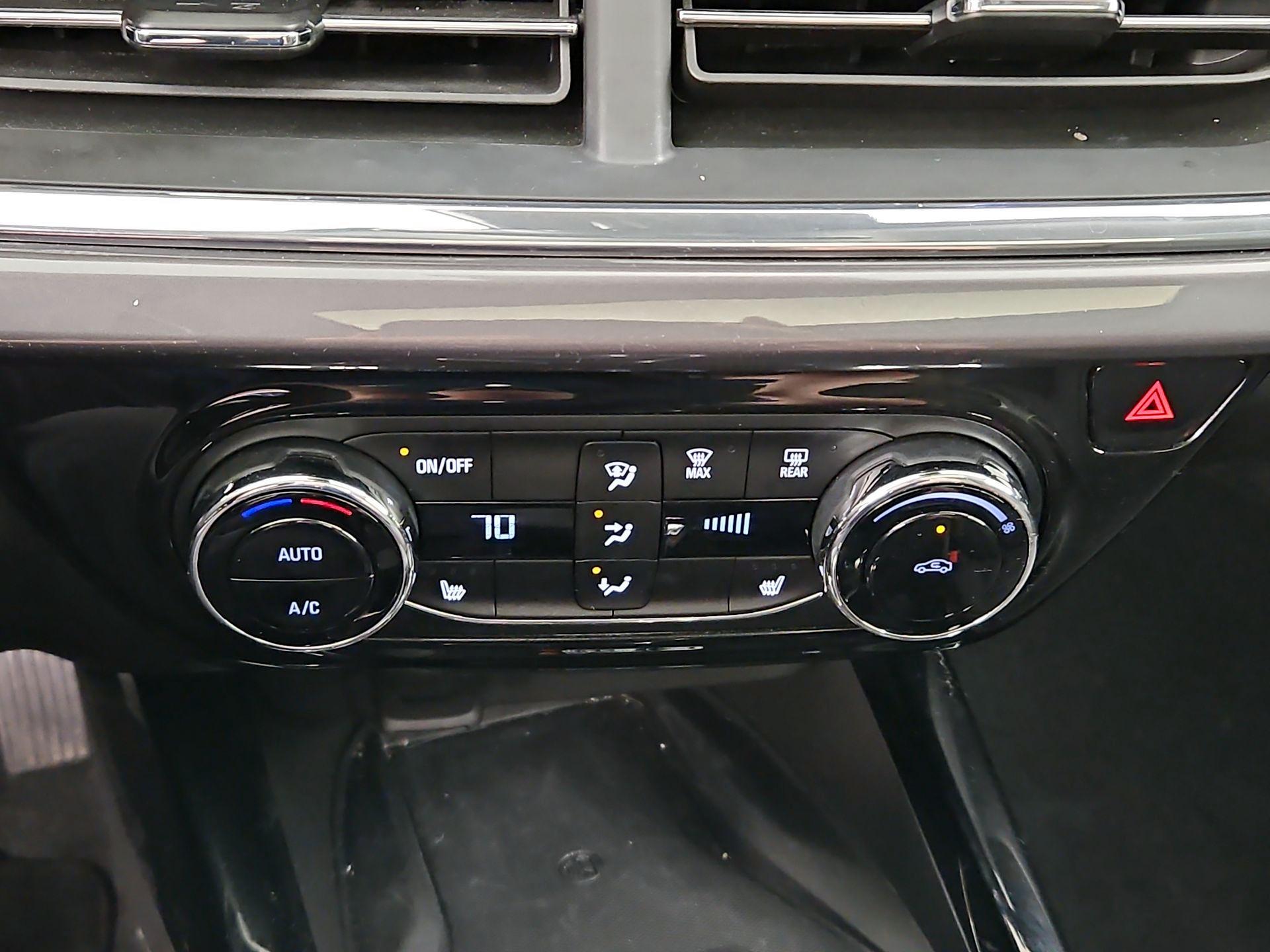 Thumbnail: 2025 Chevrolet Trax - 16