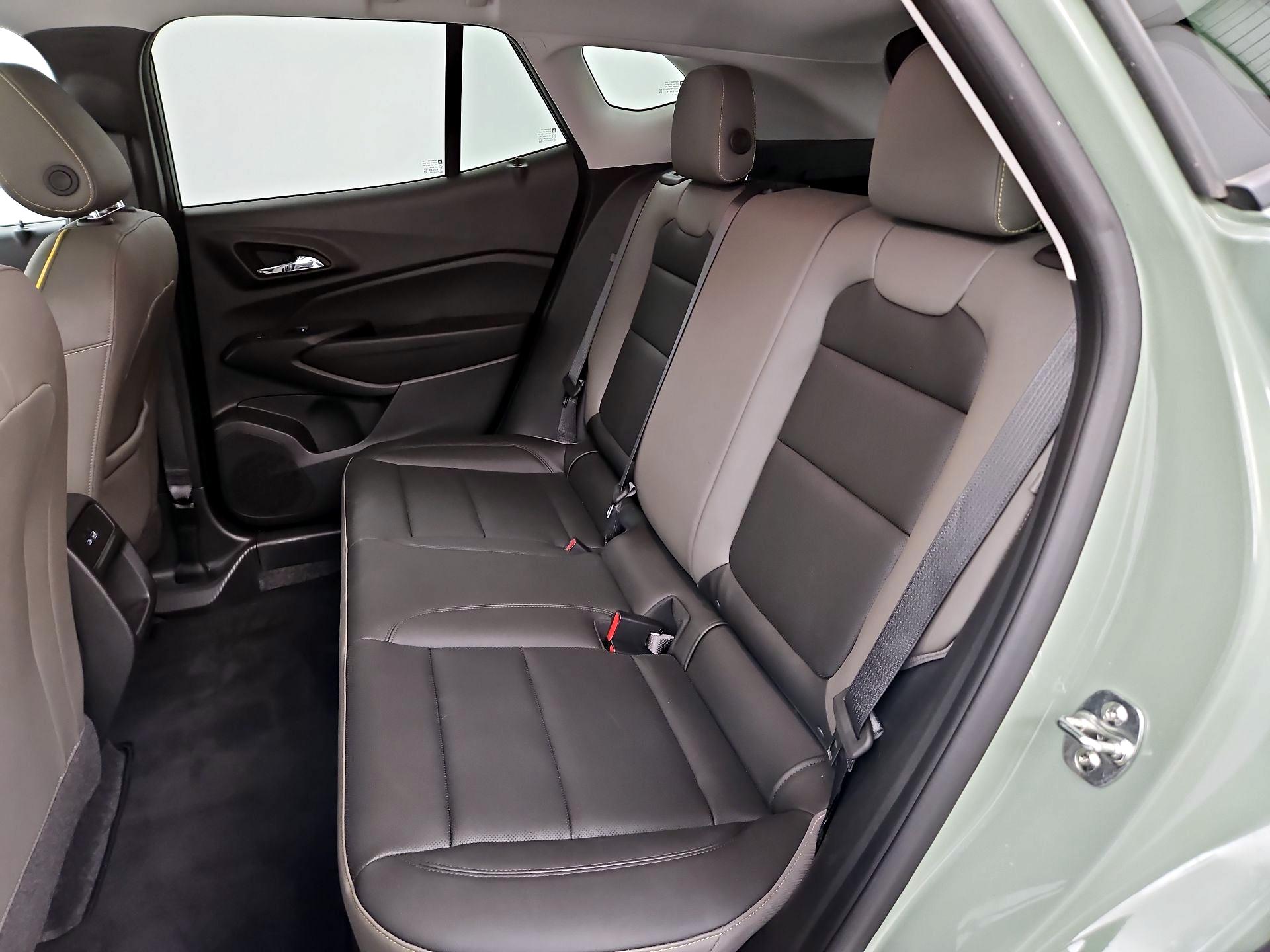 Thumbnail: 2025 Chevrolet Trax - 20