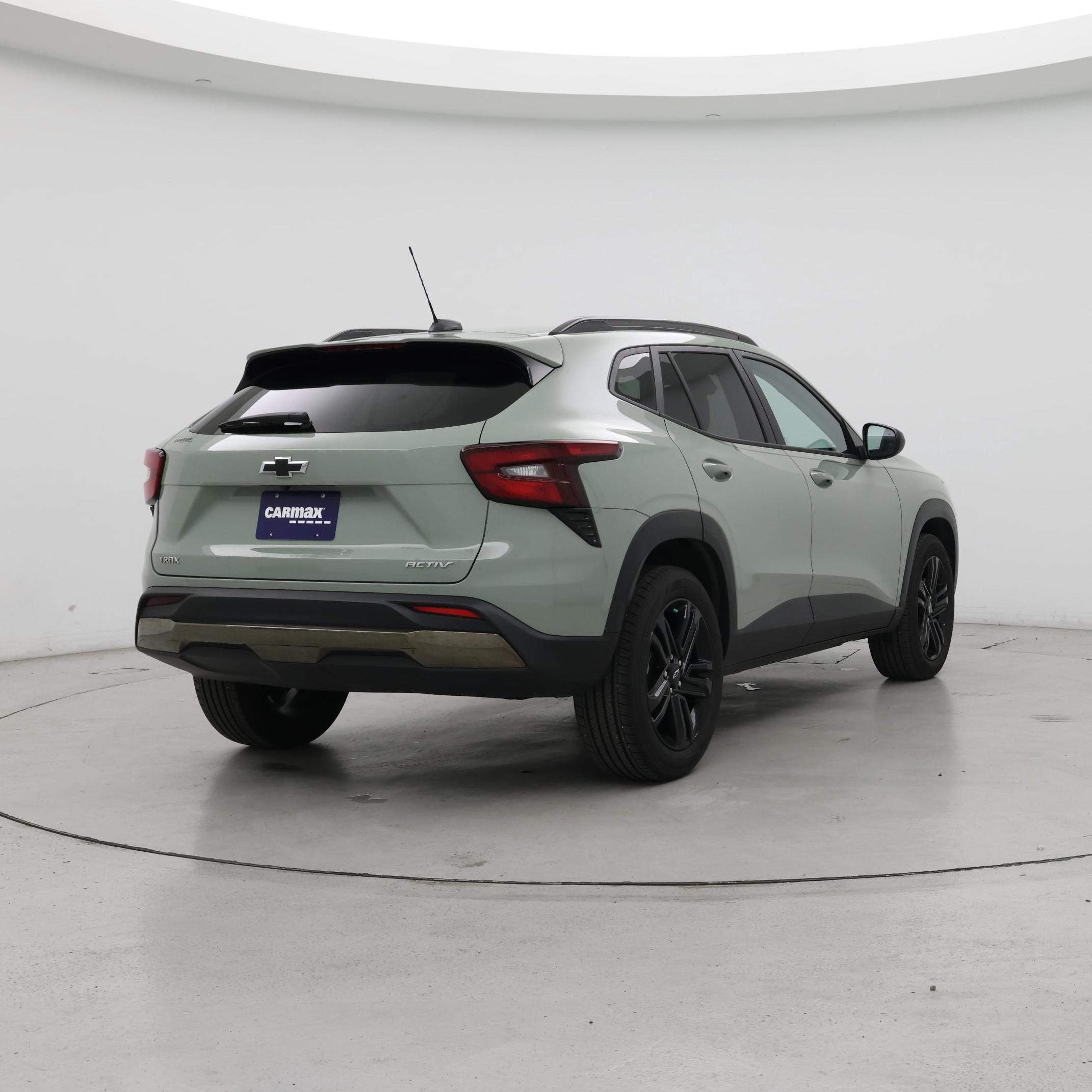 Thumbnail: 2025 Chevrolet Trax - 8