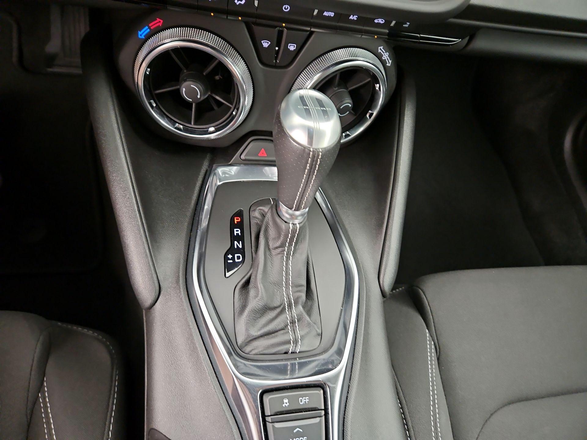 Thumbnail: 2021 Chevrolet Camaro - 16