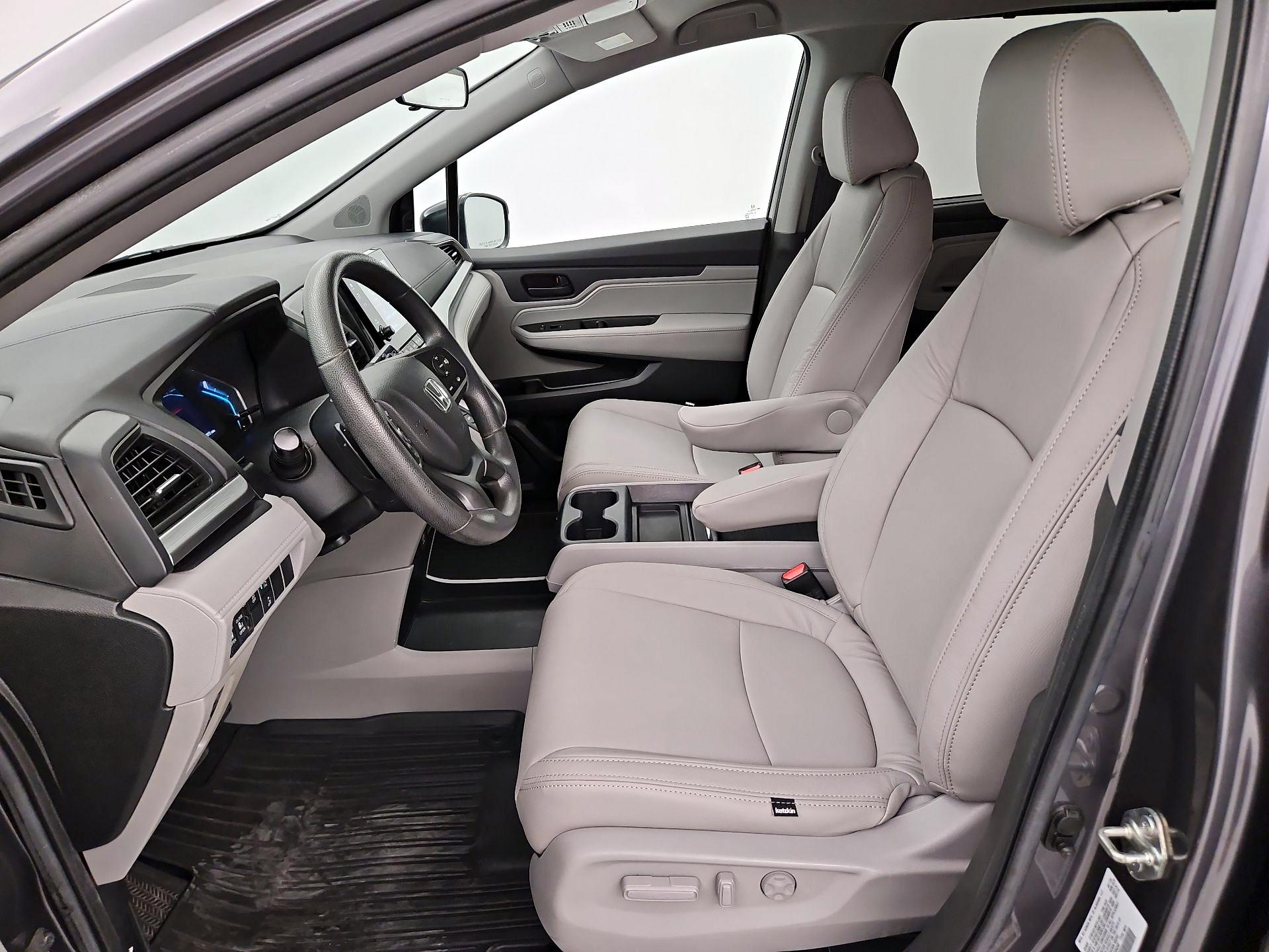 Thumbnail: 2020 Honda Odyssey - 11