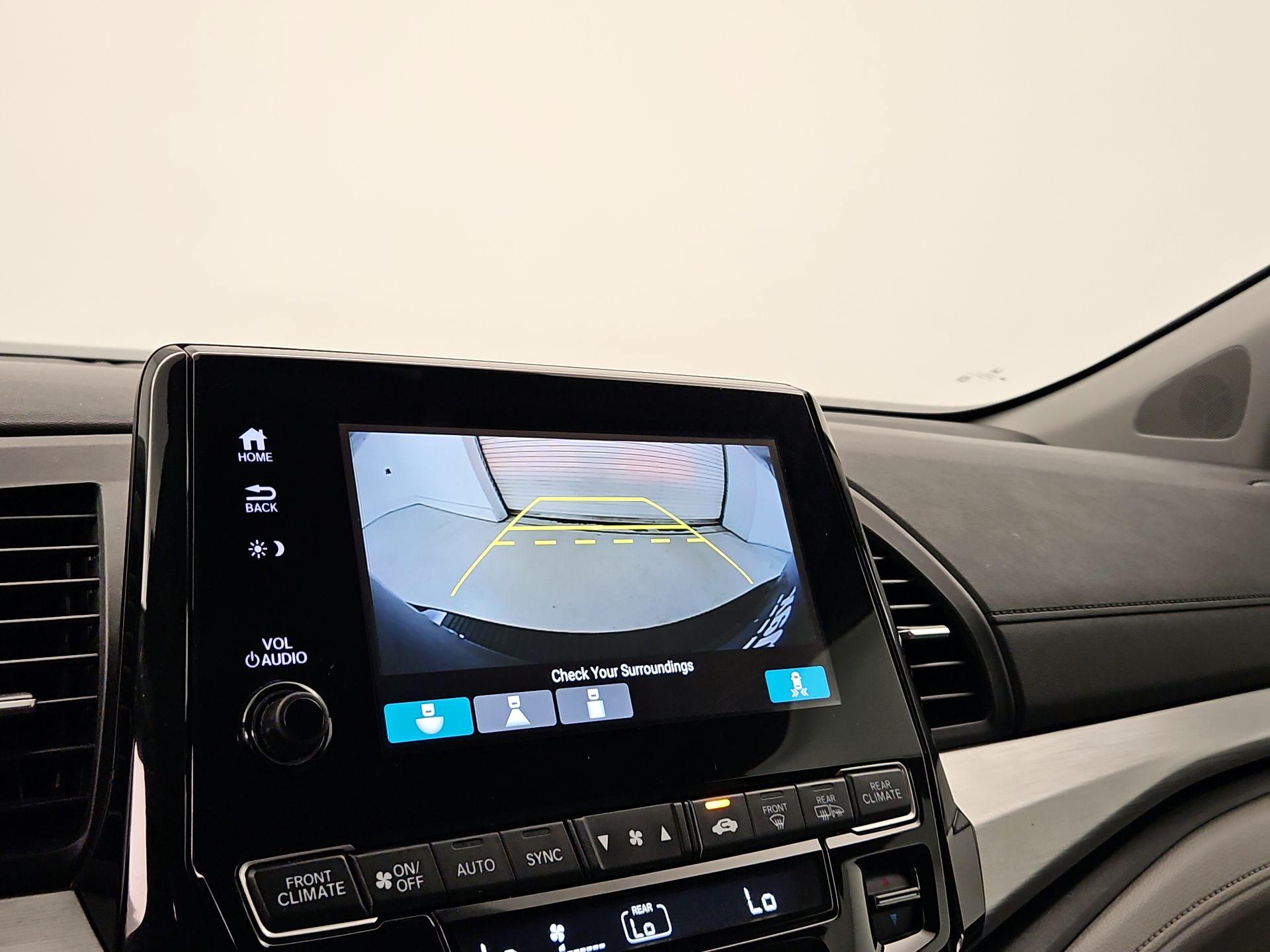 Thumbnail: 2020 Honda Odyssey - 14