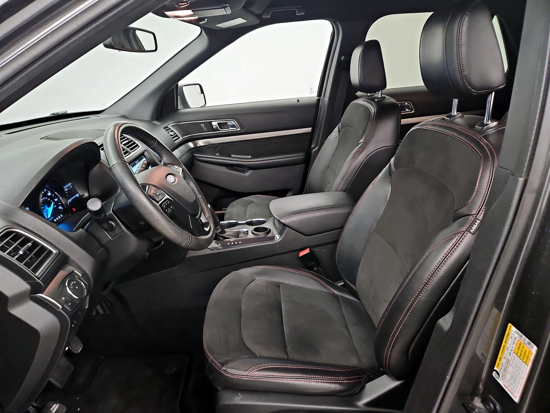 Thumbnail: 2018 Ford Explorer - 11