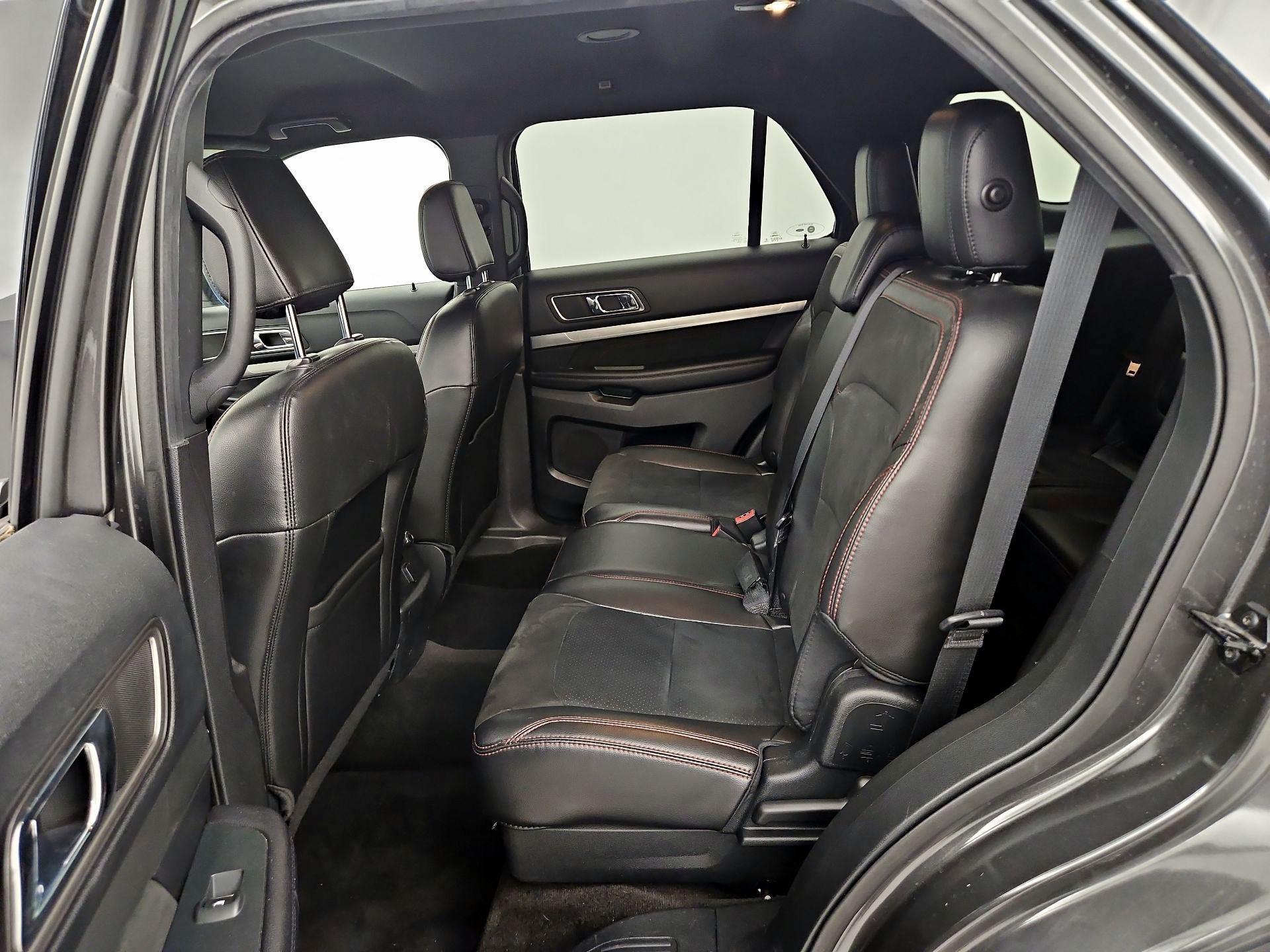 Thumbnail: 2018 Ford Explorer - 20