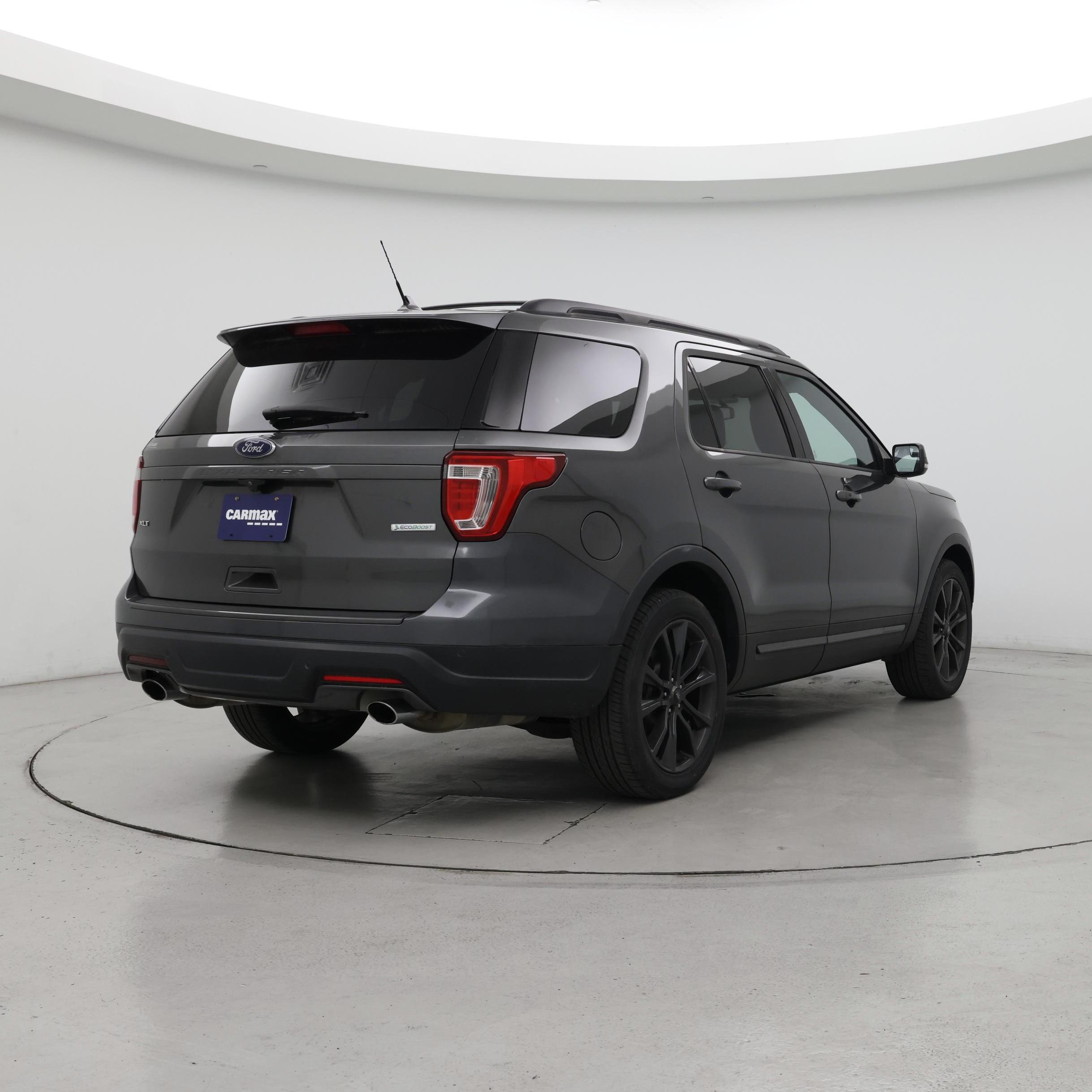 Thumbnail: 2018 Ford Explorer - 8